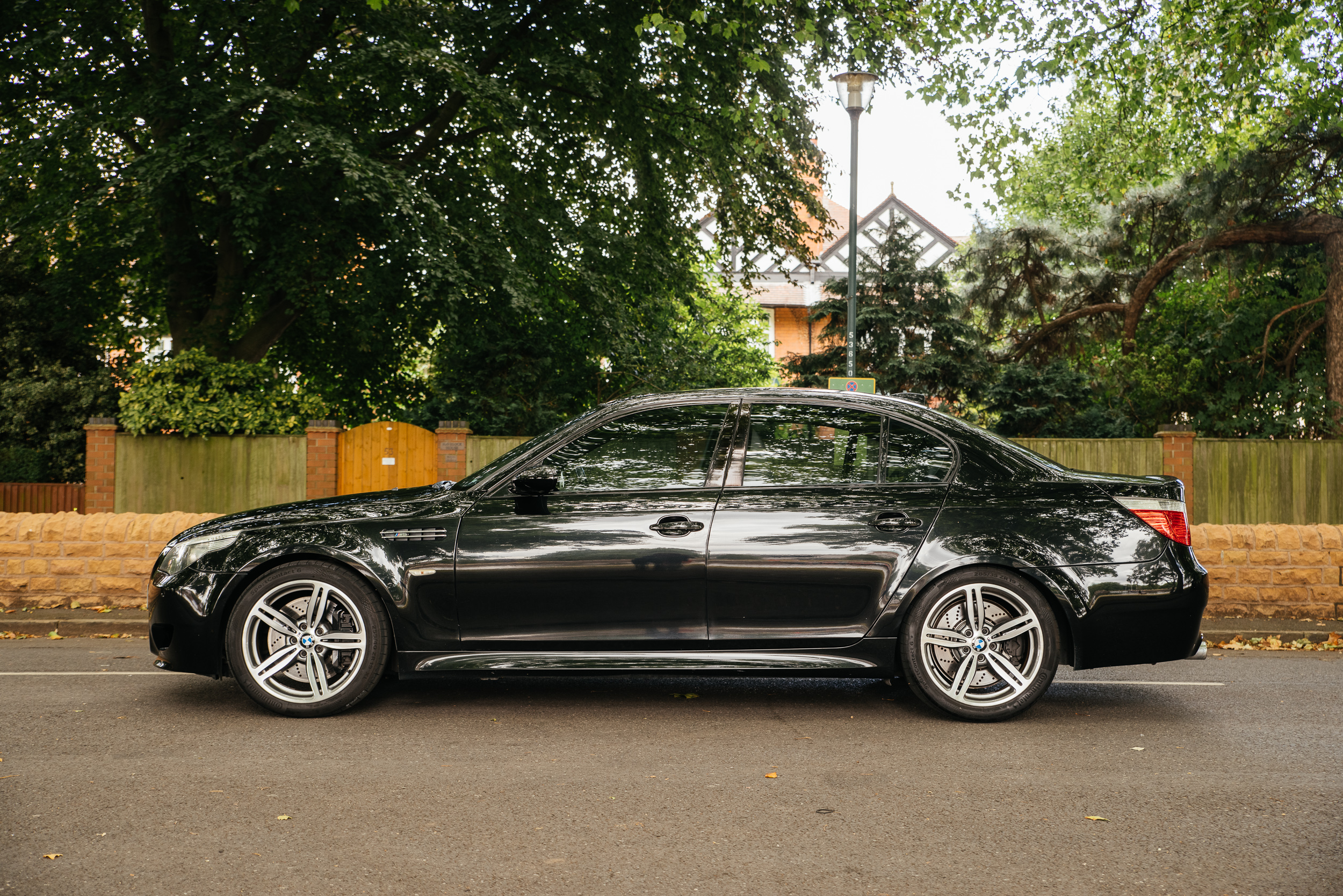 2006 BMW (E60) M5