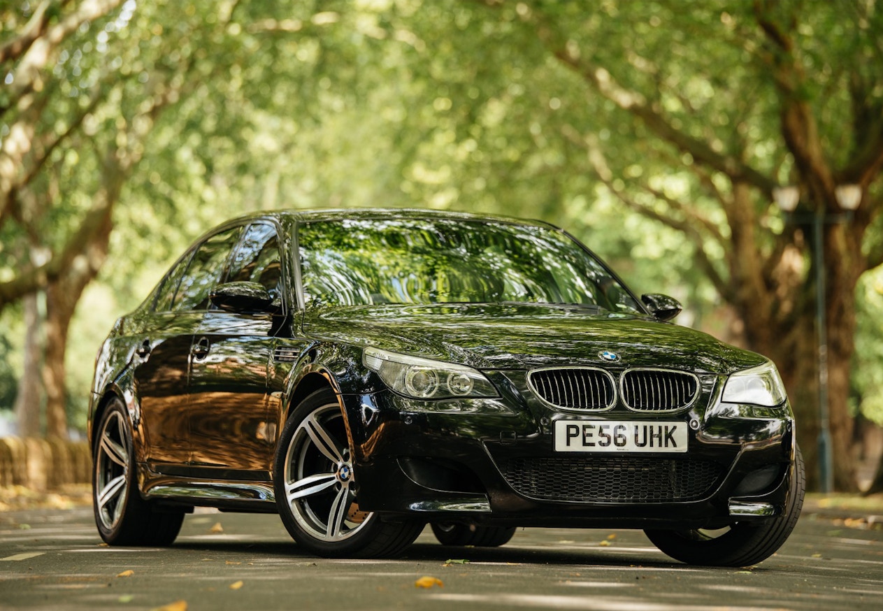 BMW E60 M5 Facelift in perfektem Zustand
