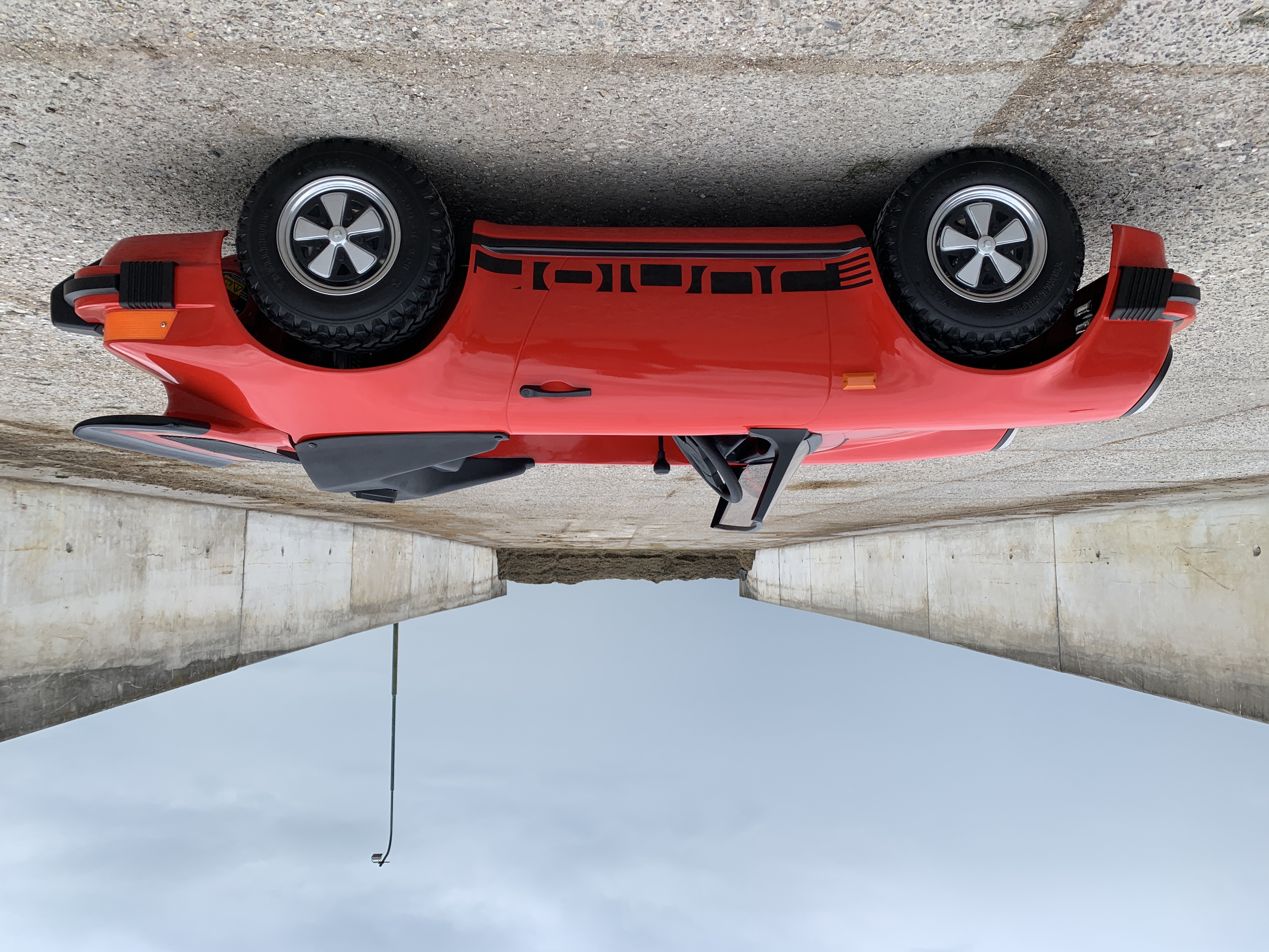 PORSCHE 911 CARRERA JUNIOR CHILDREN'S CAR