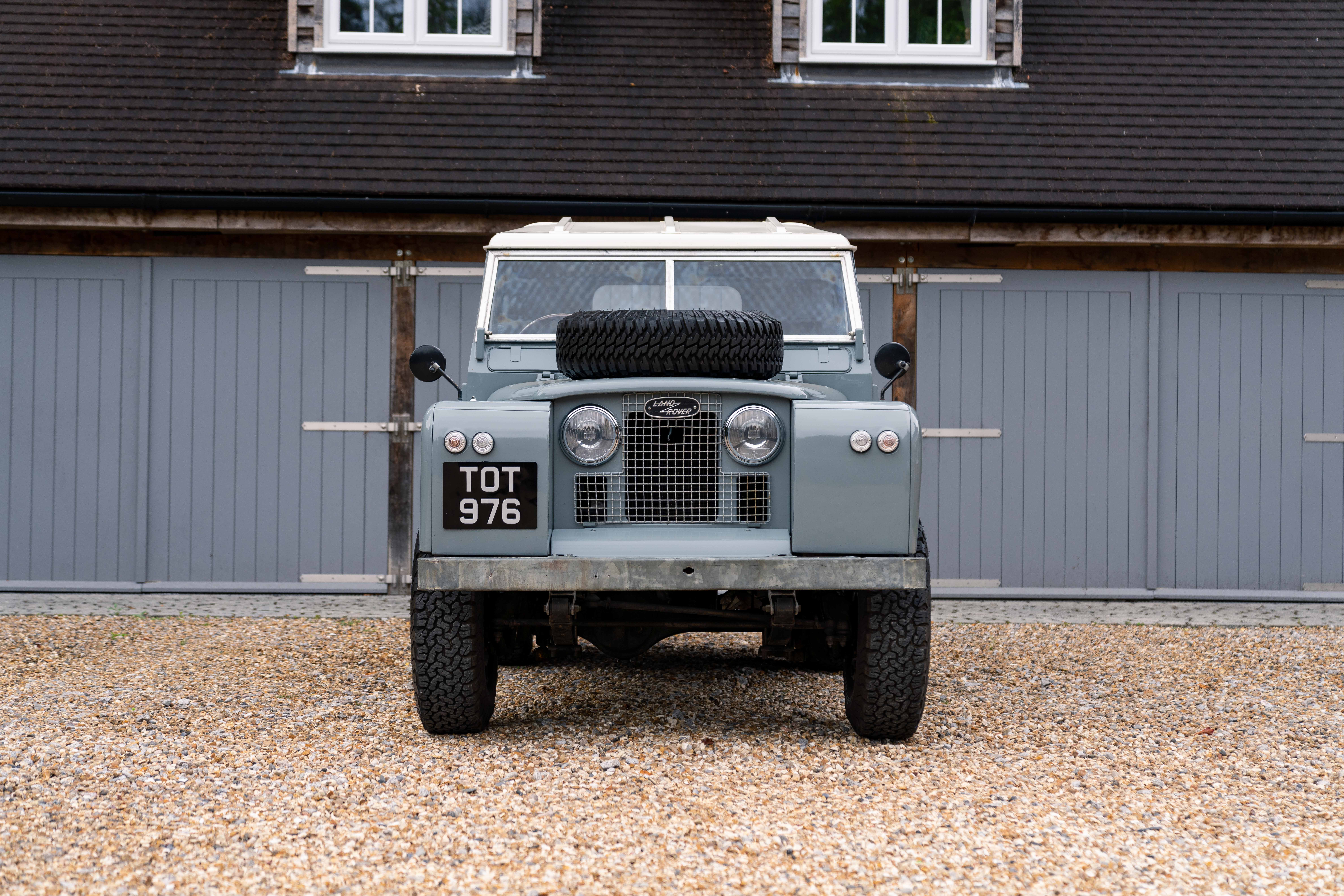 1976 LAND ROVER SERIES III 88