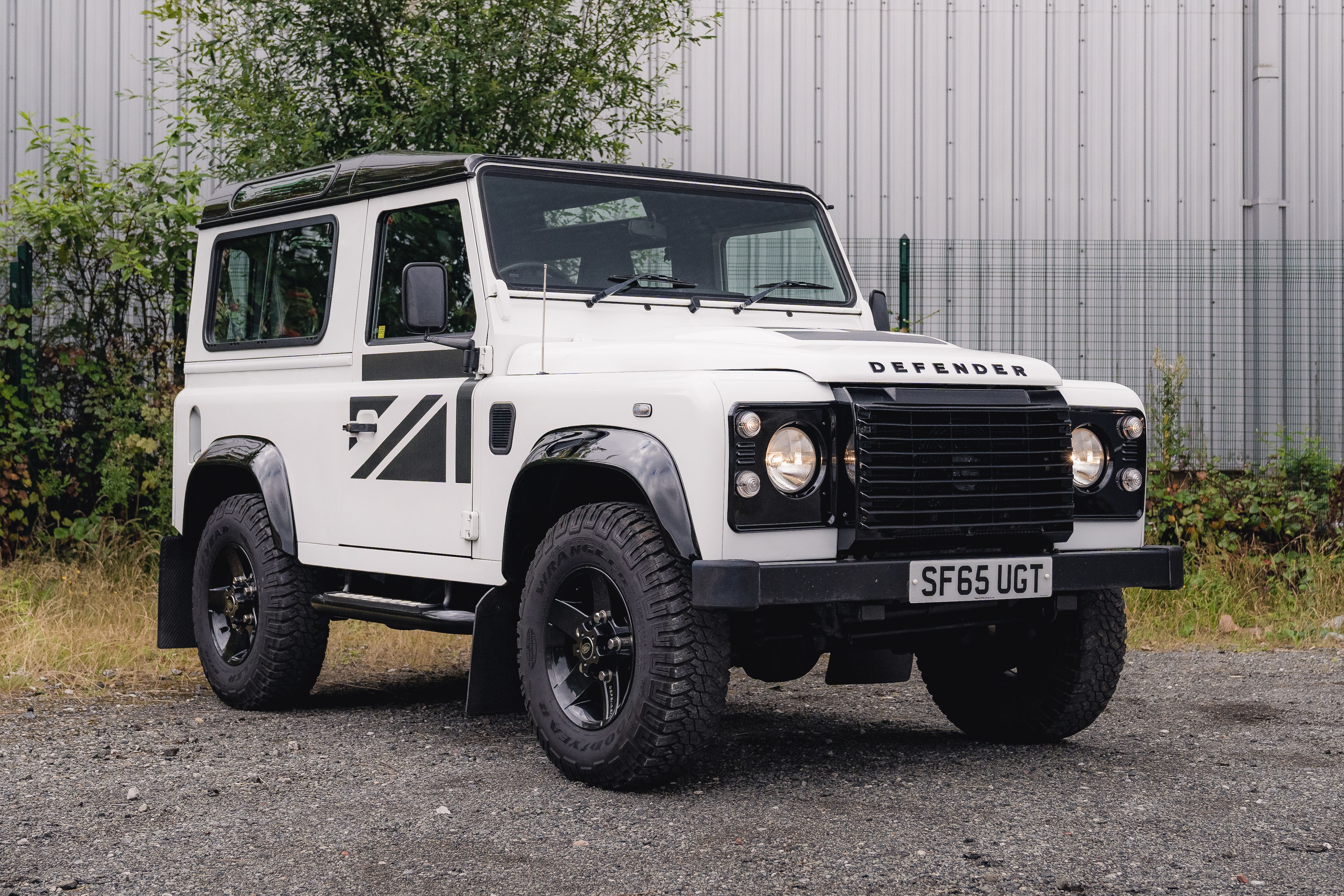 2015 LAND ROVER DEFENDER 90 XS STATION WAGON