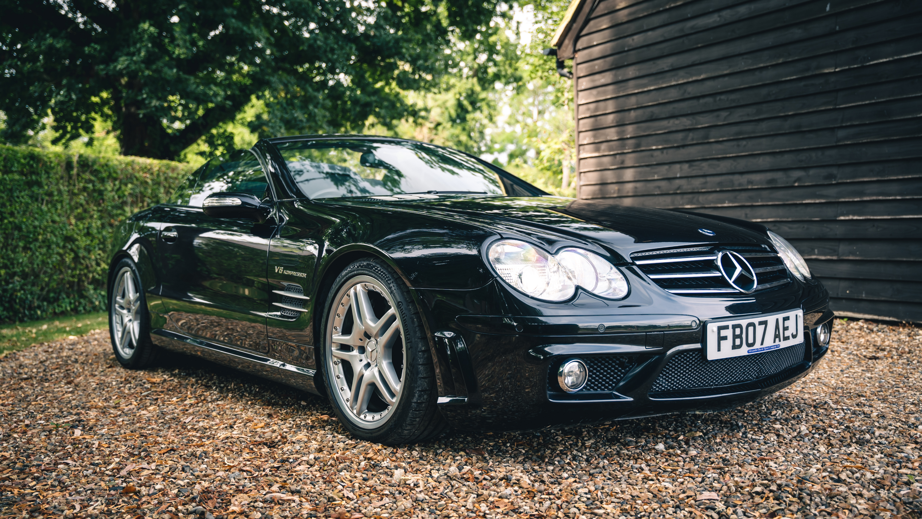 2007 MERCEDES-BENZ (R230) SL55 AMG - PERFORMANCE PACK