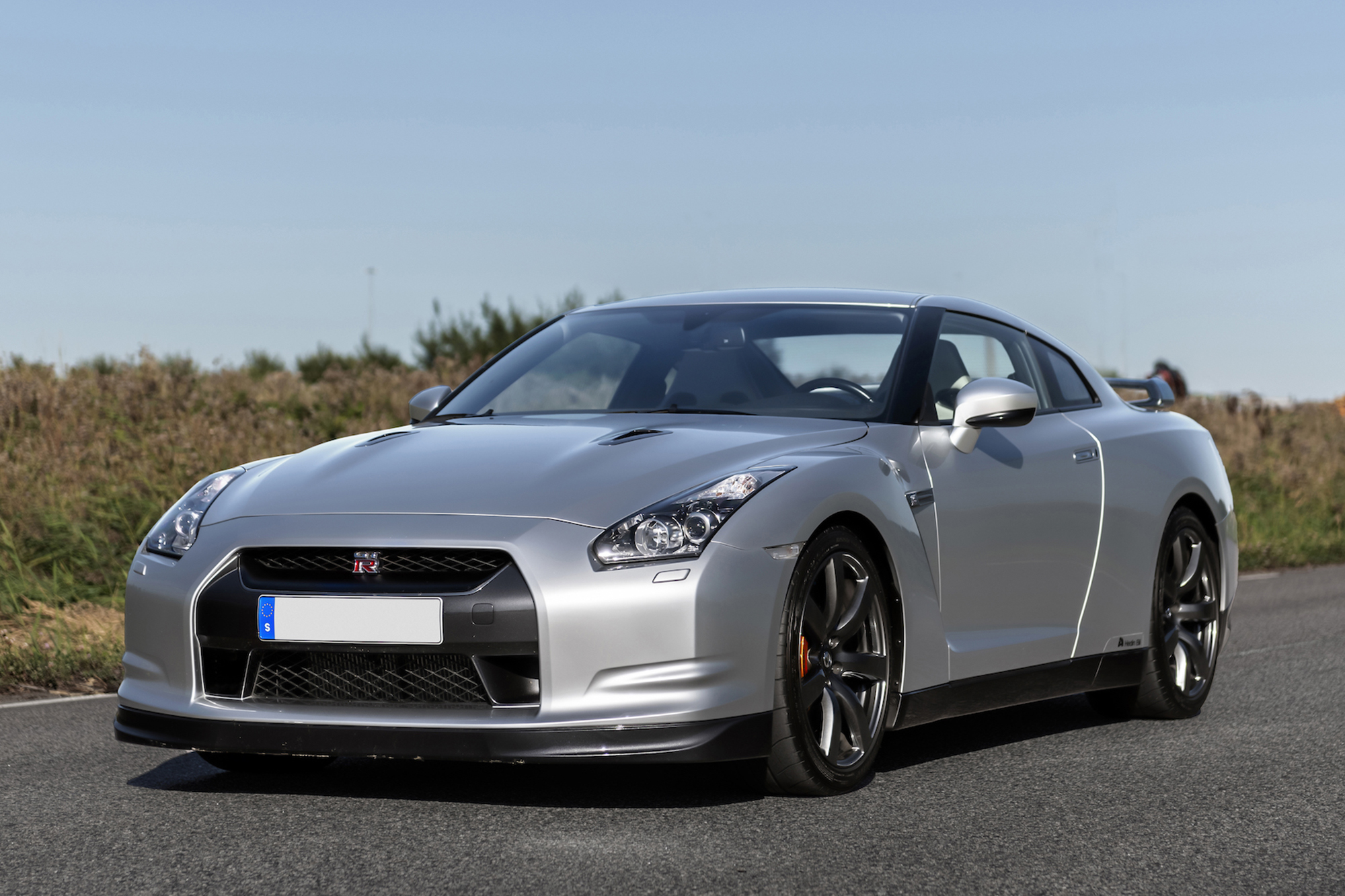 2010 NISSAN (R35) GT-R - 8,578 KM