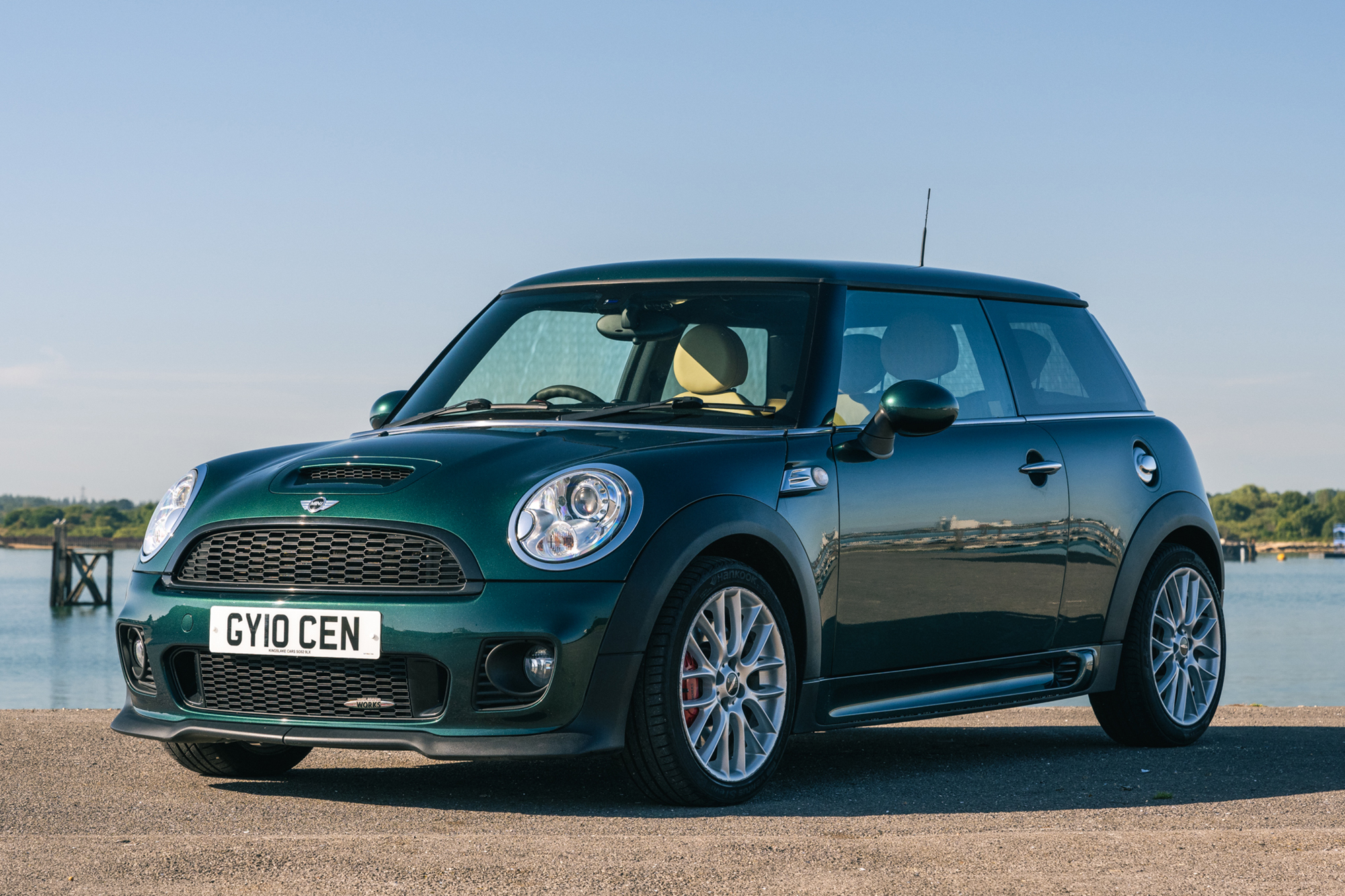 2010 MINI JOHN COOPER WORKS (R56)