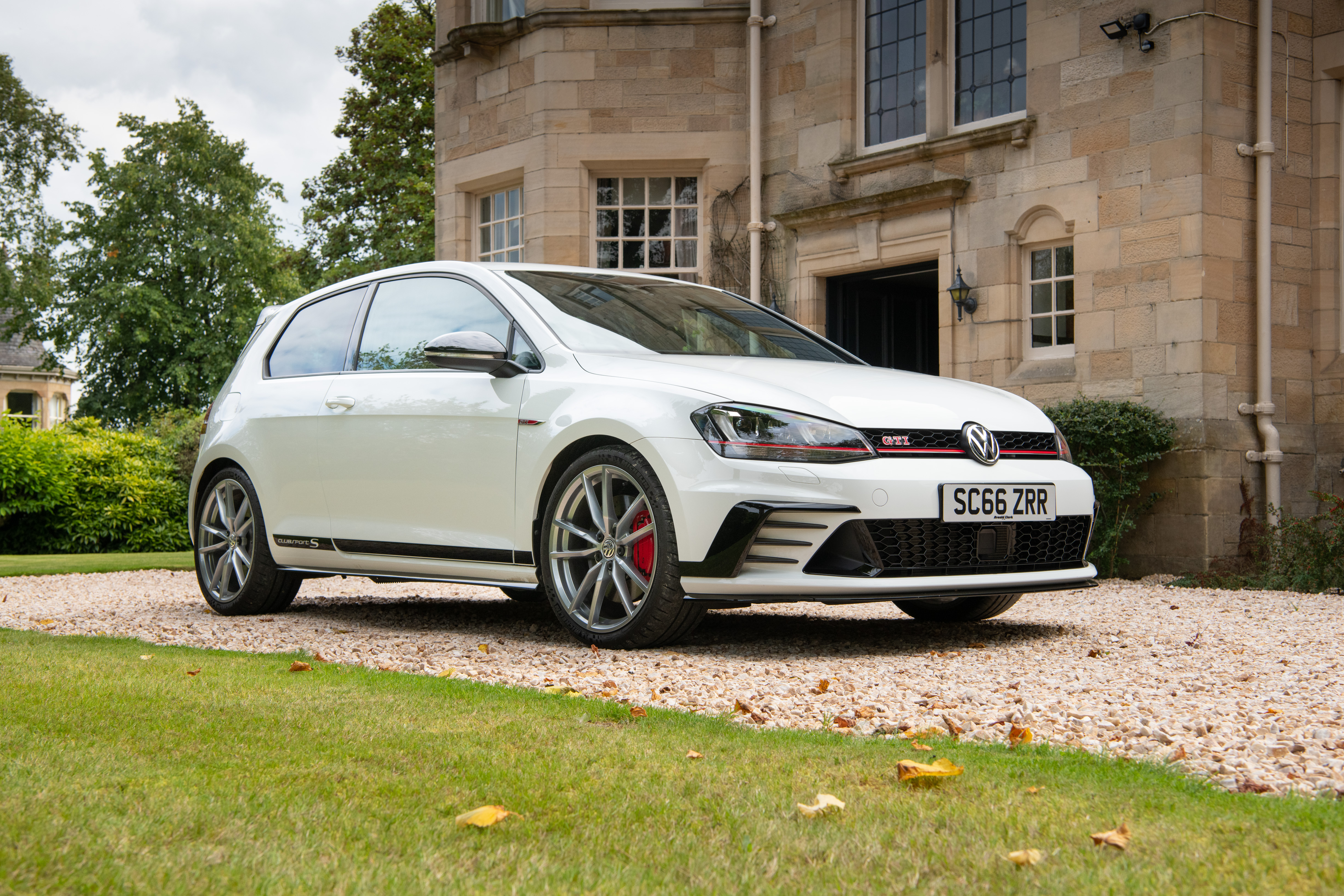 2017 VOLKSWAGEN GOLF (MK7) GTI CLUBSPORT S 3,218 MILES for sale by