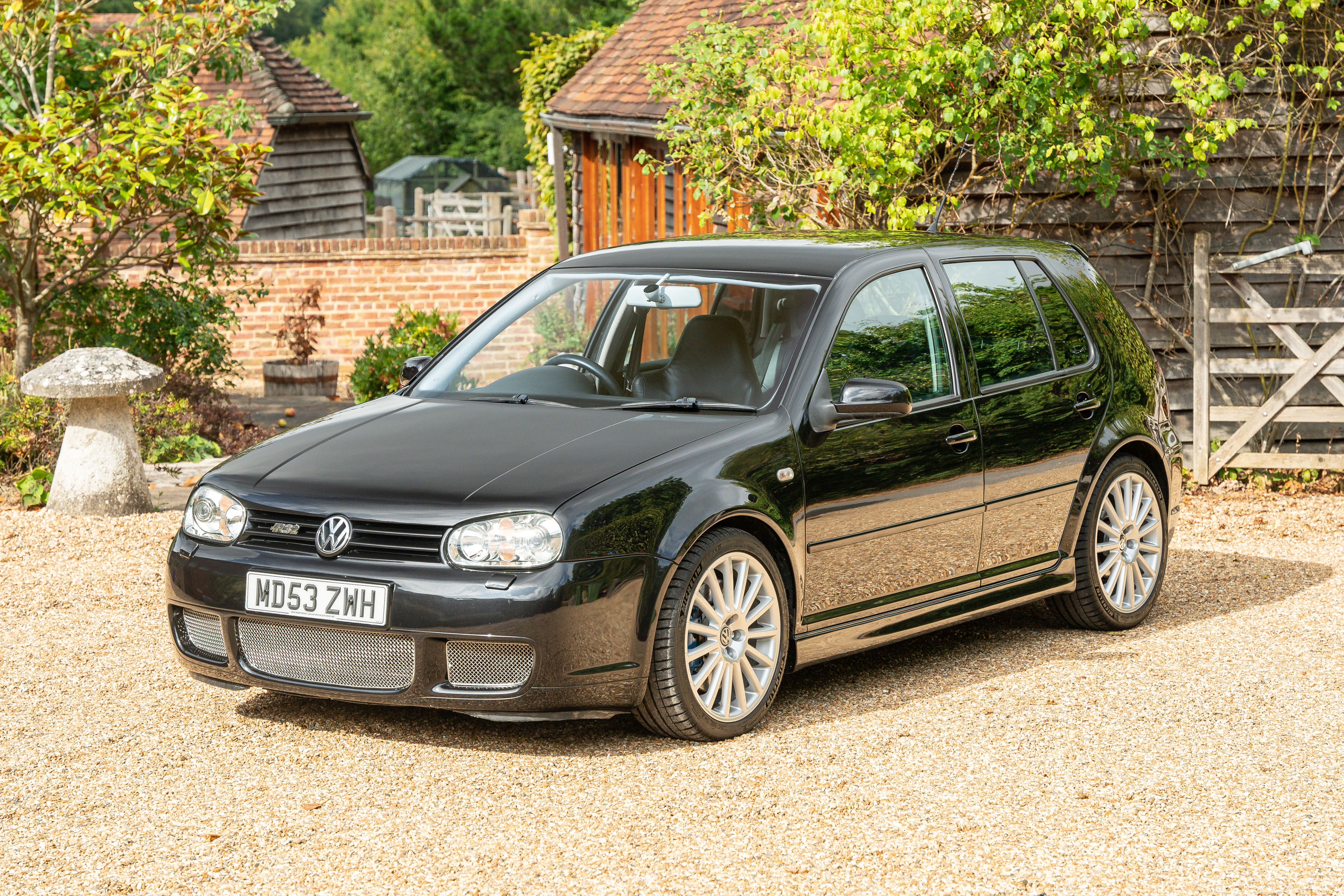 2003 VOLKSWAGEN GOLF (MK4) R32 - 30,524 MILES