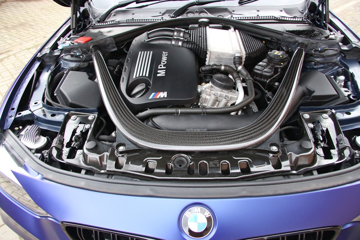 Frein a Main Carbone Alcantara BMW M Performance M3 M4