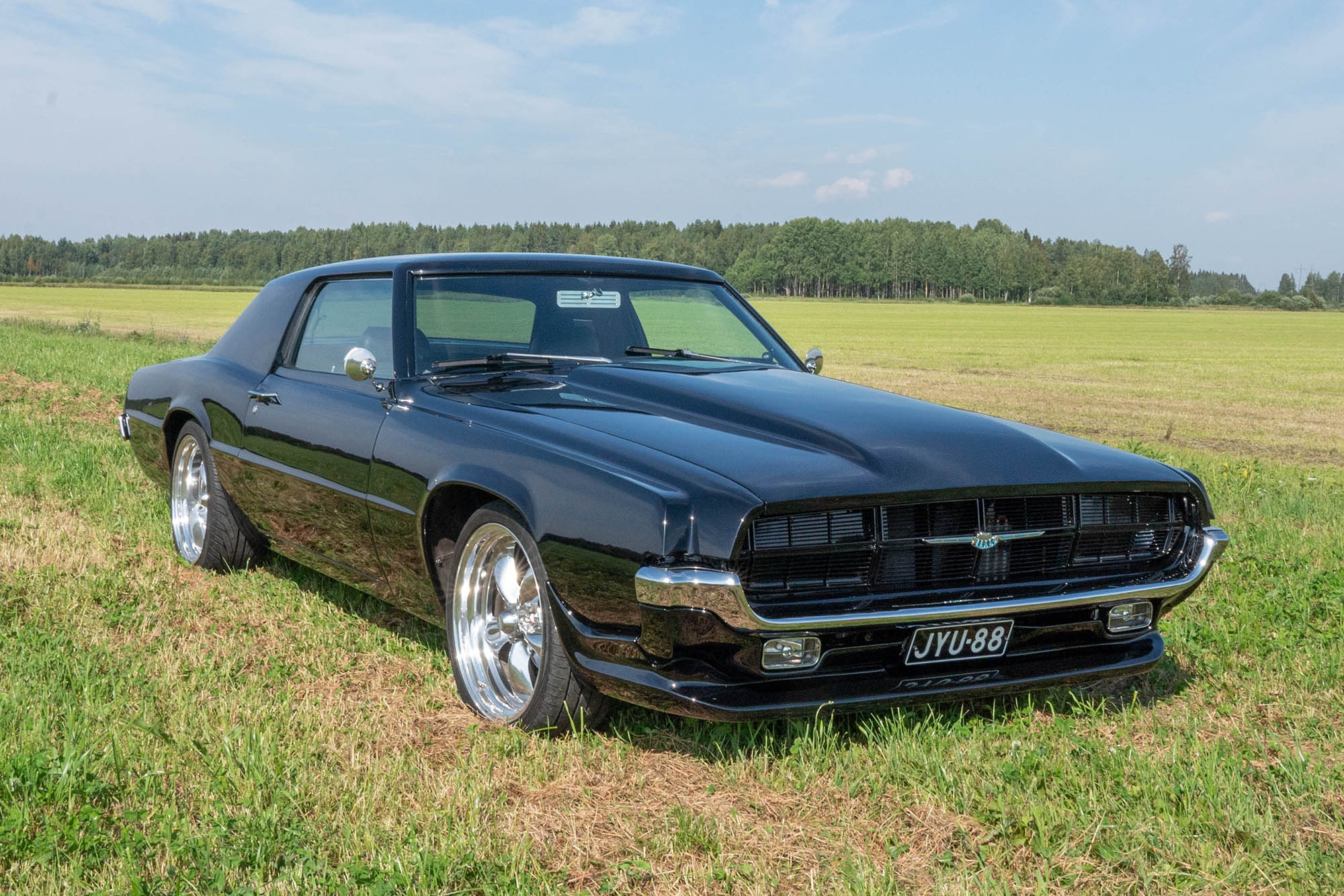 1969 FORD THUNDERBIRD