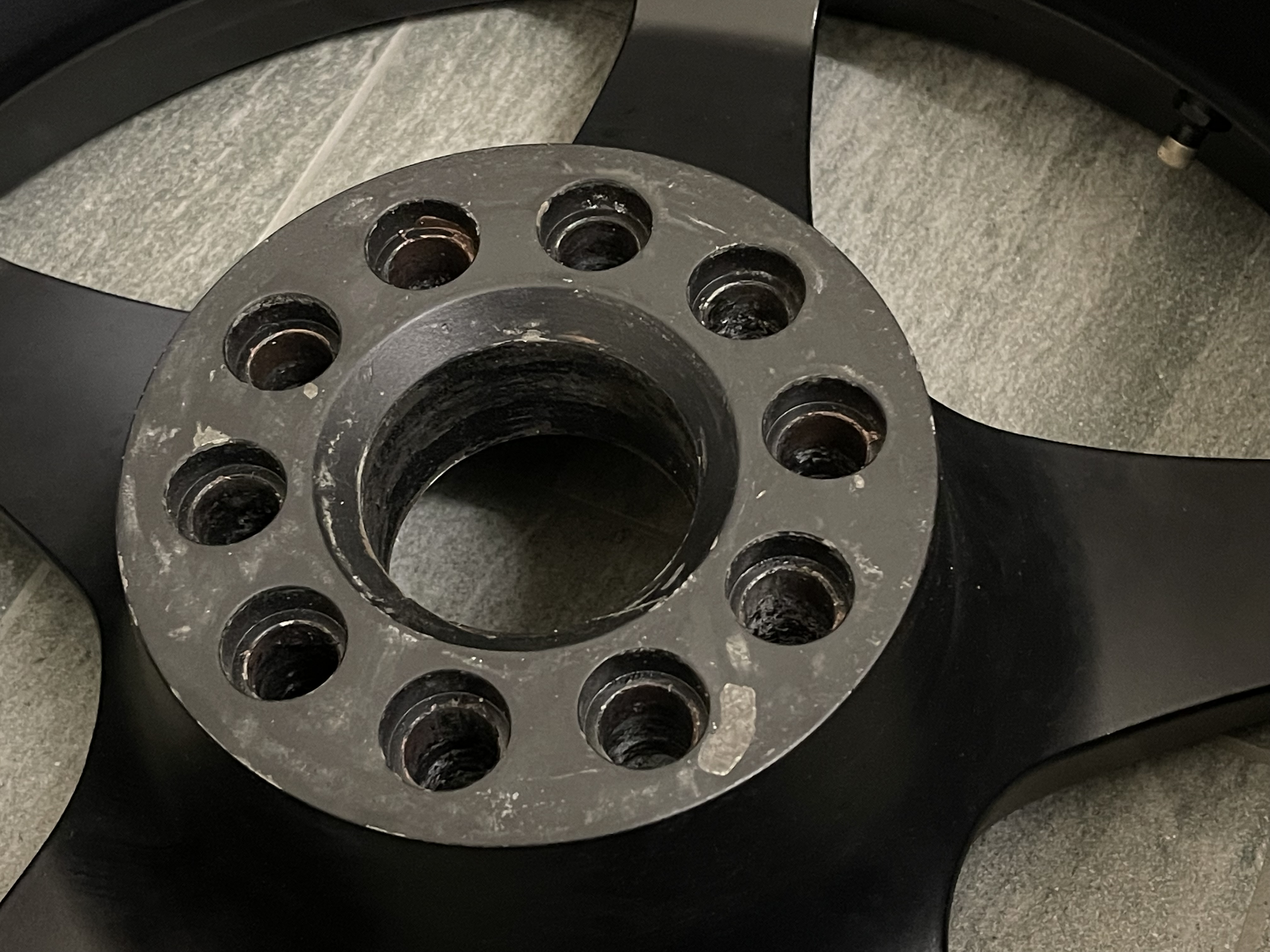 SET OF FERRARI F40 OZ RACING WHEELS AND TYRES