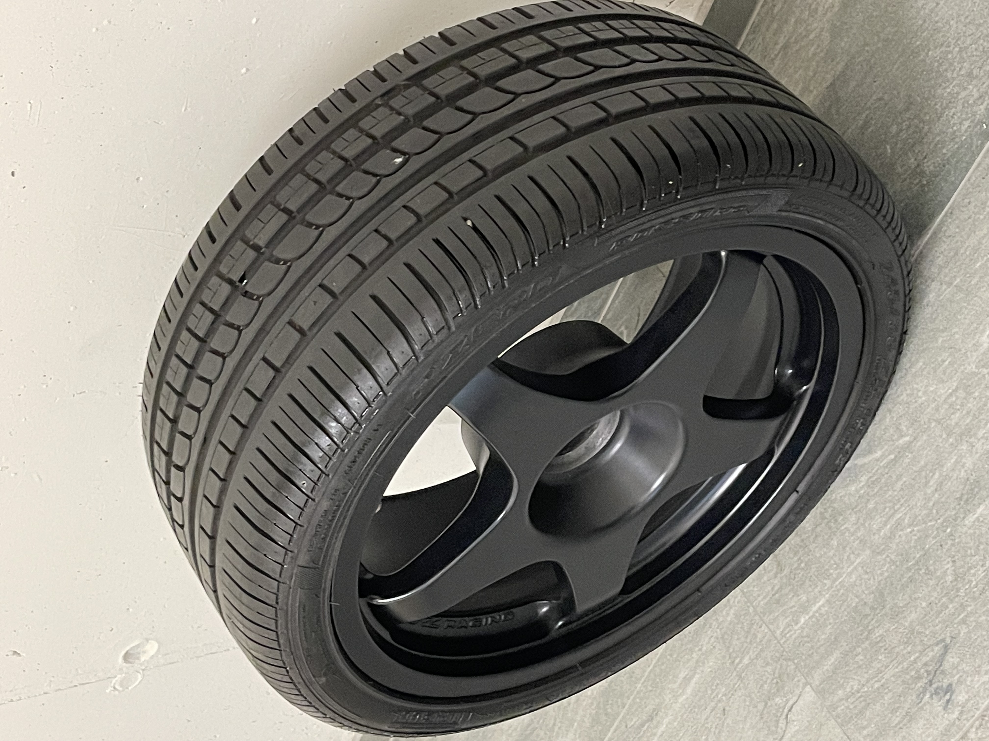 SET OF FERRARI F40 OZ RACING WHEELS AND TYRES