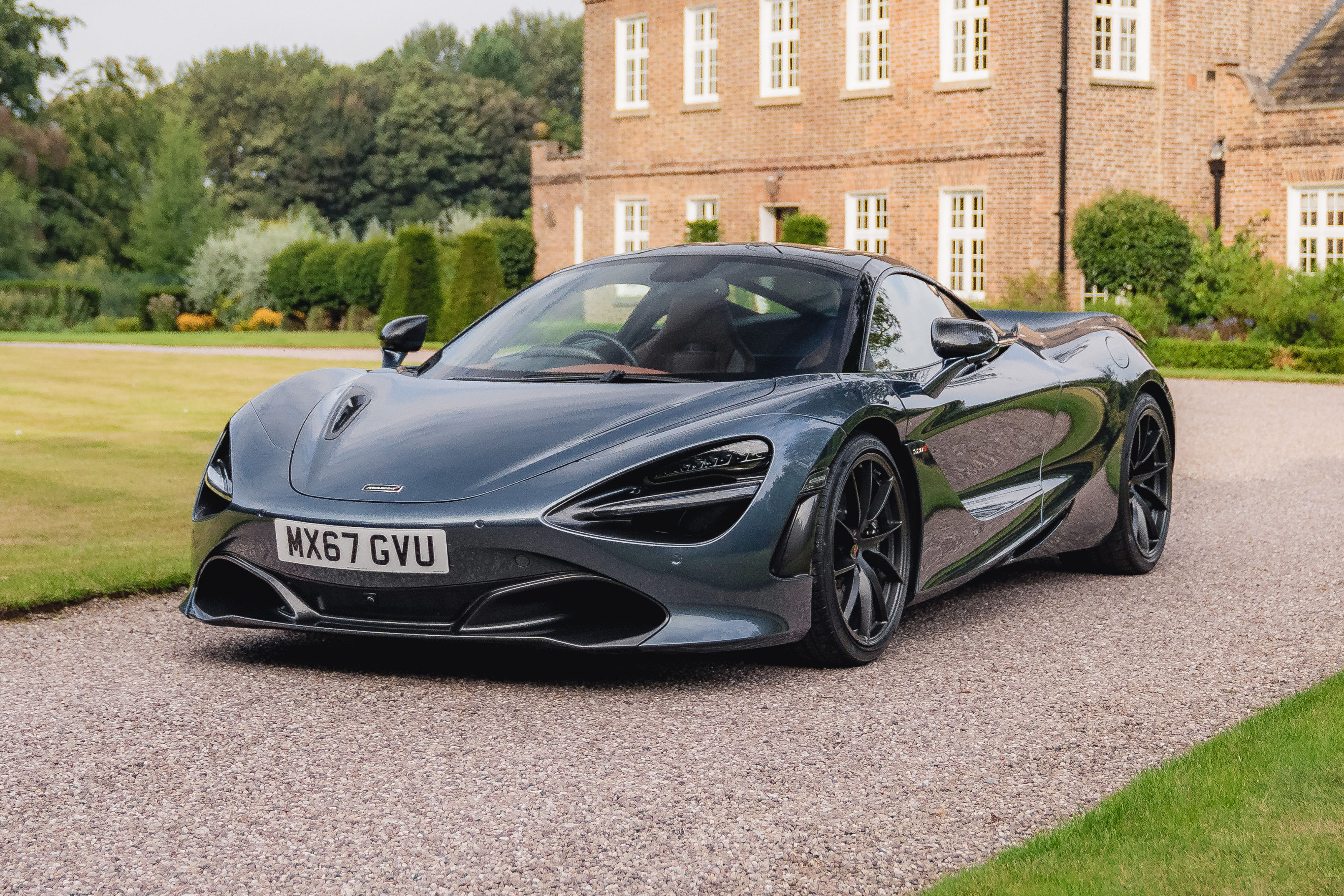 2017 MCLAREN 720S