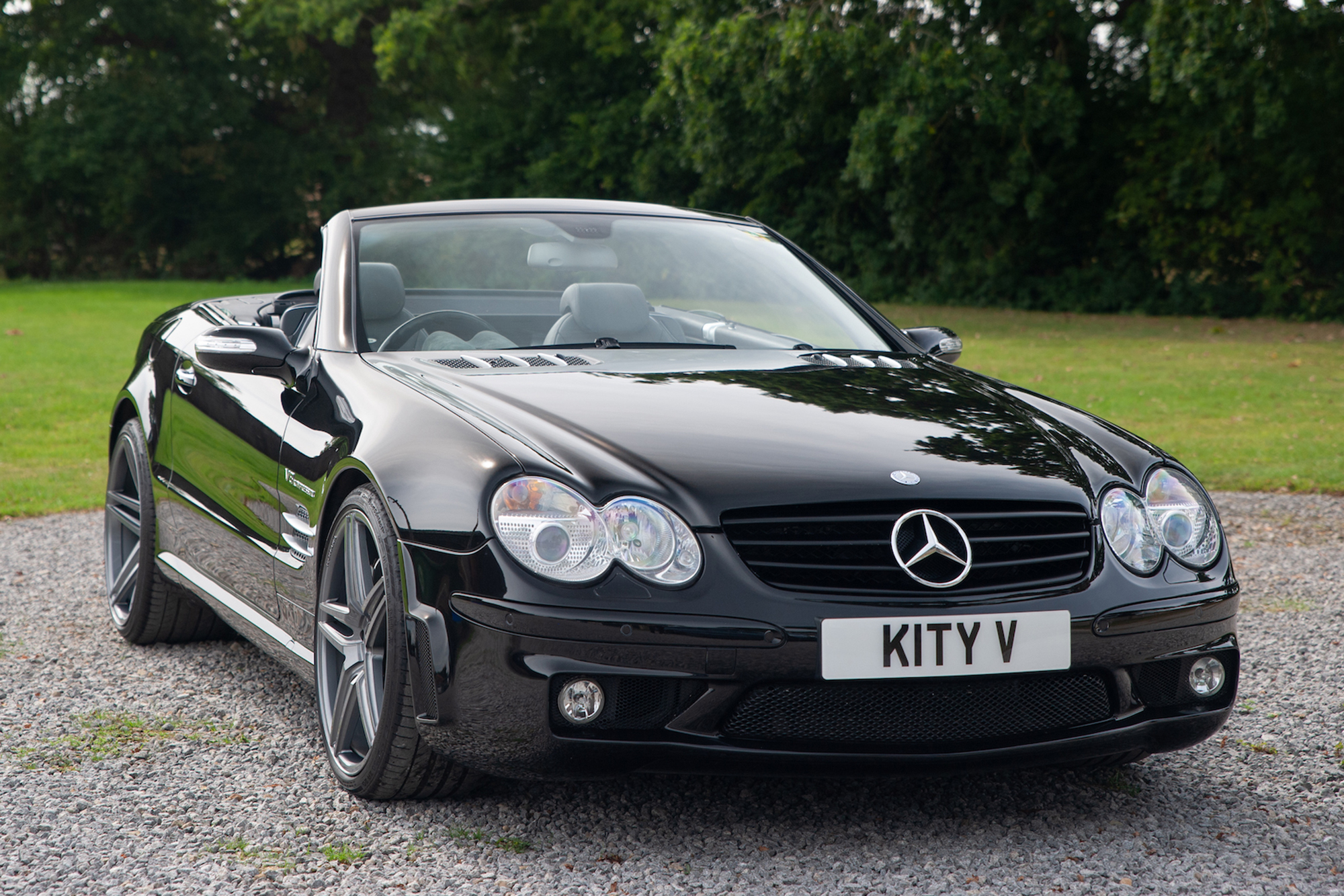 2006 MERCEDES-BENZ (R230) SL55 AMG - PEFORMANCE PACK