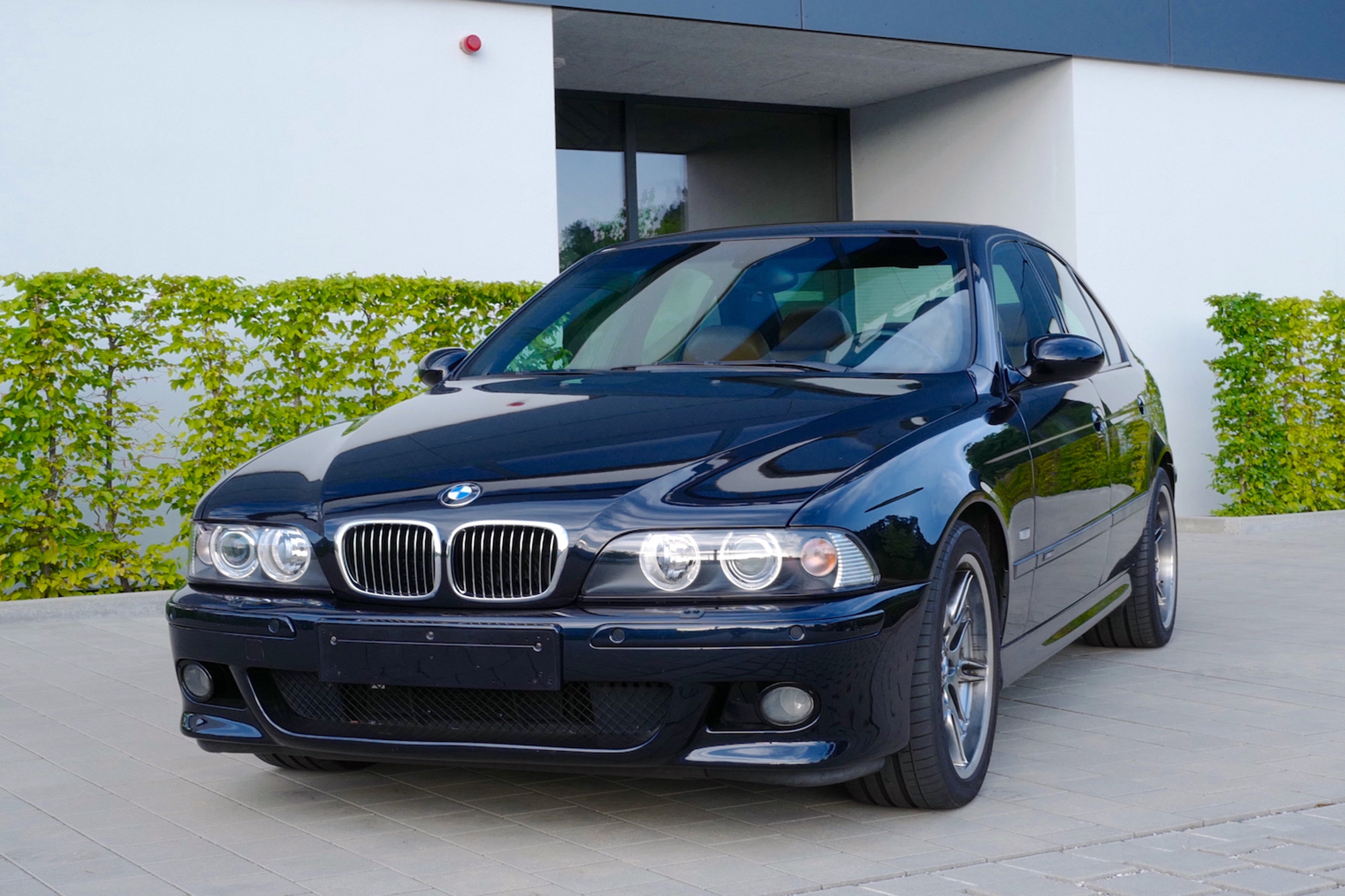 2001 BMW (E39) M5