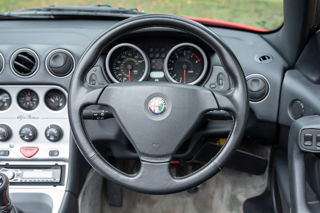 Guide des voyants d'avertissement du cluster Alfa Romeo Giulia