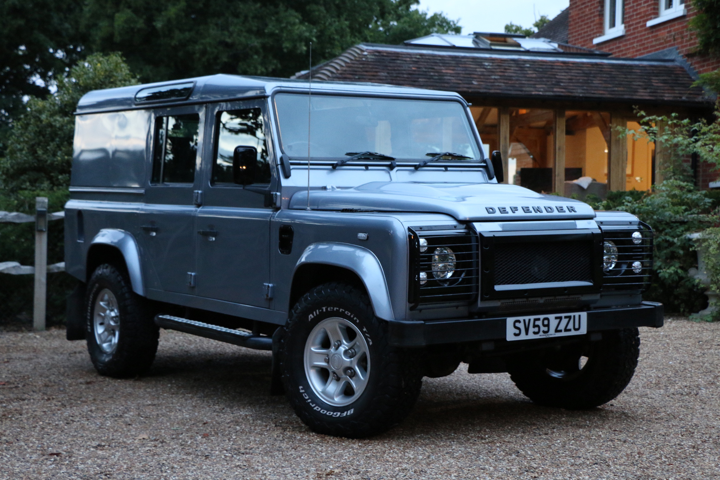 2009 LAND ROVER DEFENDER 110 XS UTILITY