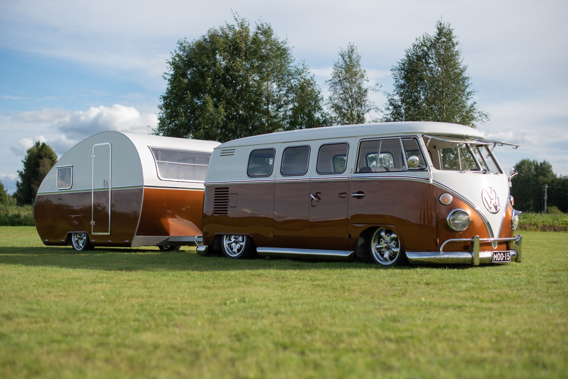 1967 VOLKSWAGEN T1 SPLITSCREEN CAMPERVAN