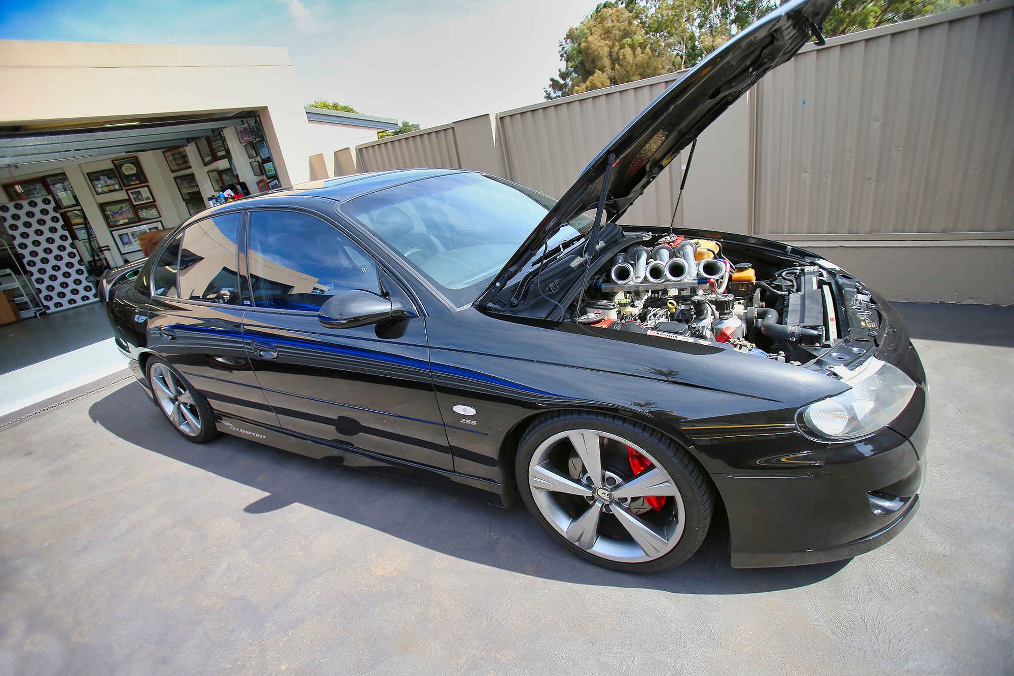 2001 HOLDEN COMMODORE HSV VX CLUBSPORT