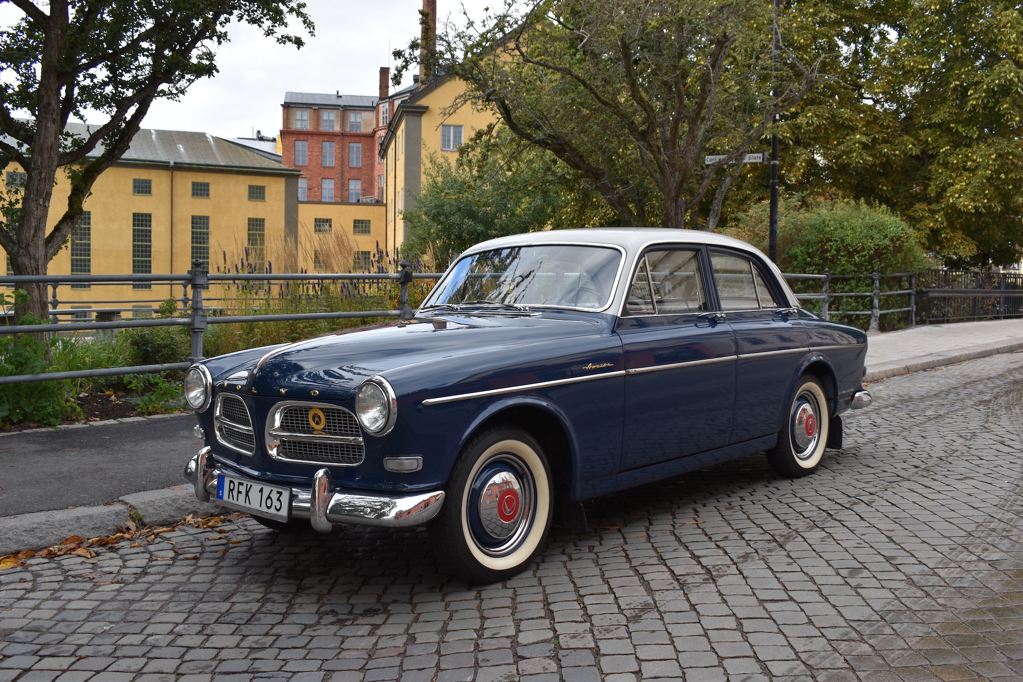 1960-volvo-amazon