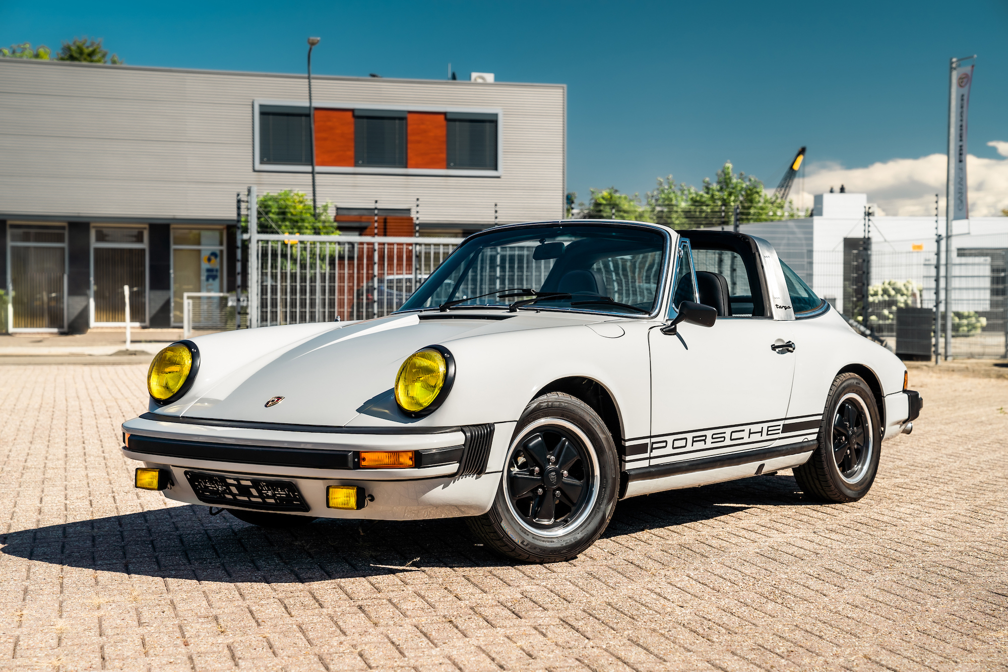 1977 PORSCHE 911 TARGA