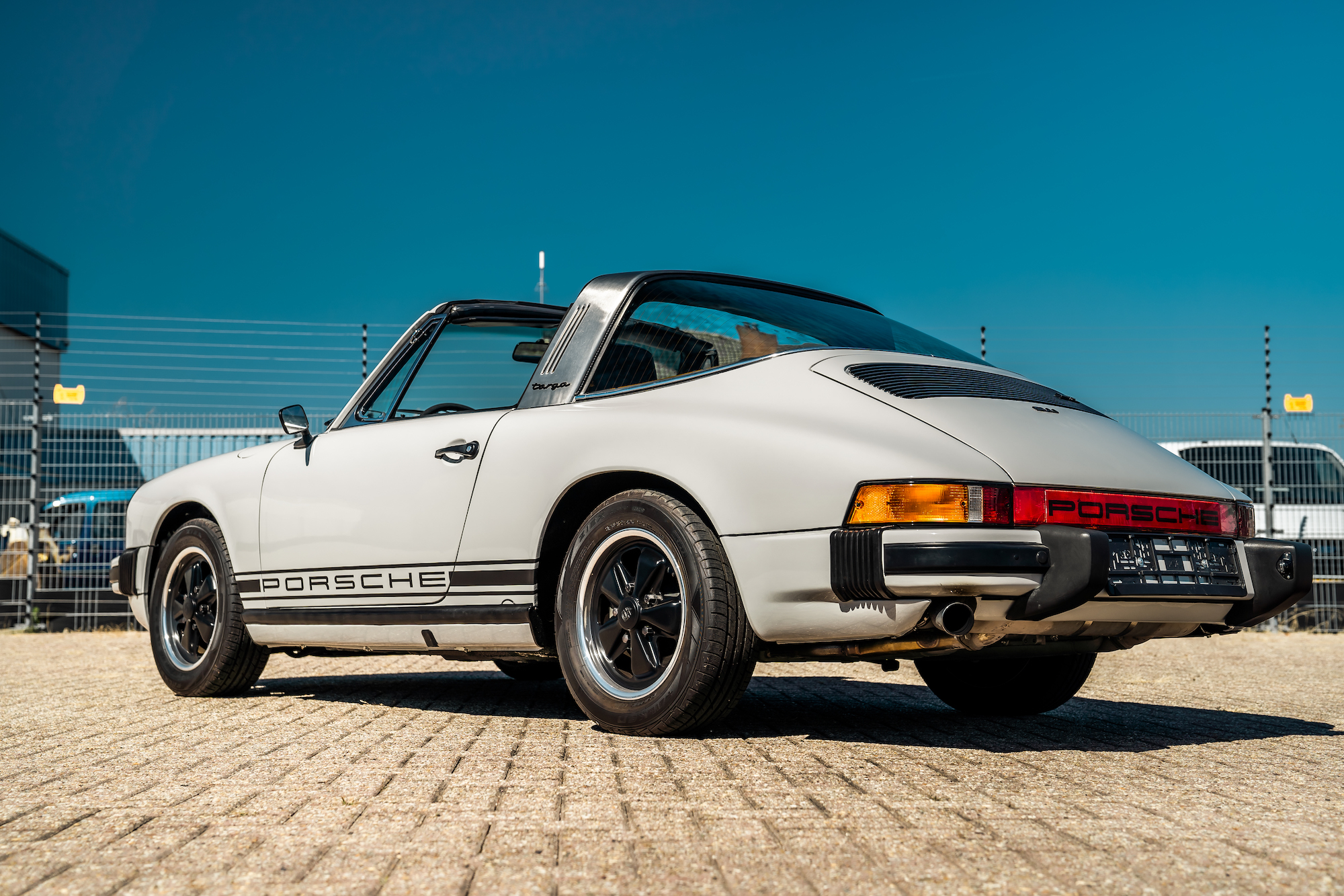 Step Back In Time The Timeless Elegance Of A 1977 Porsche 911 Targafeed