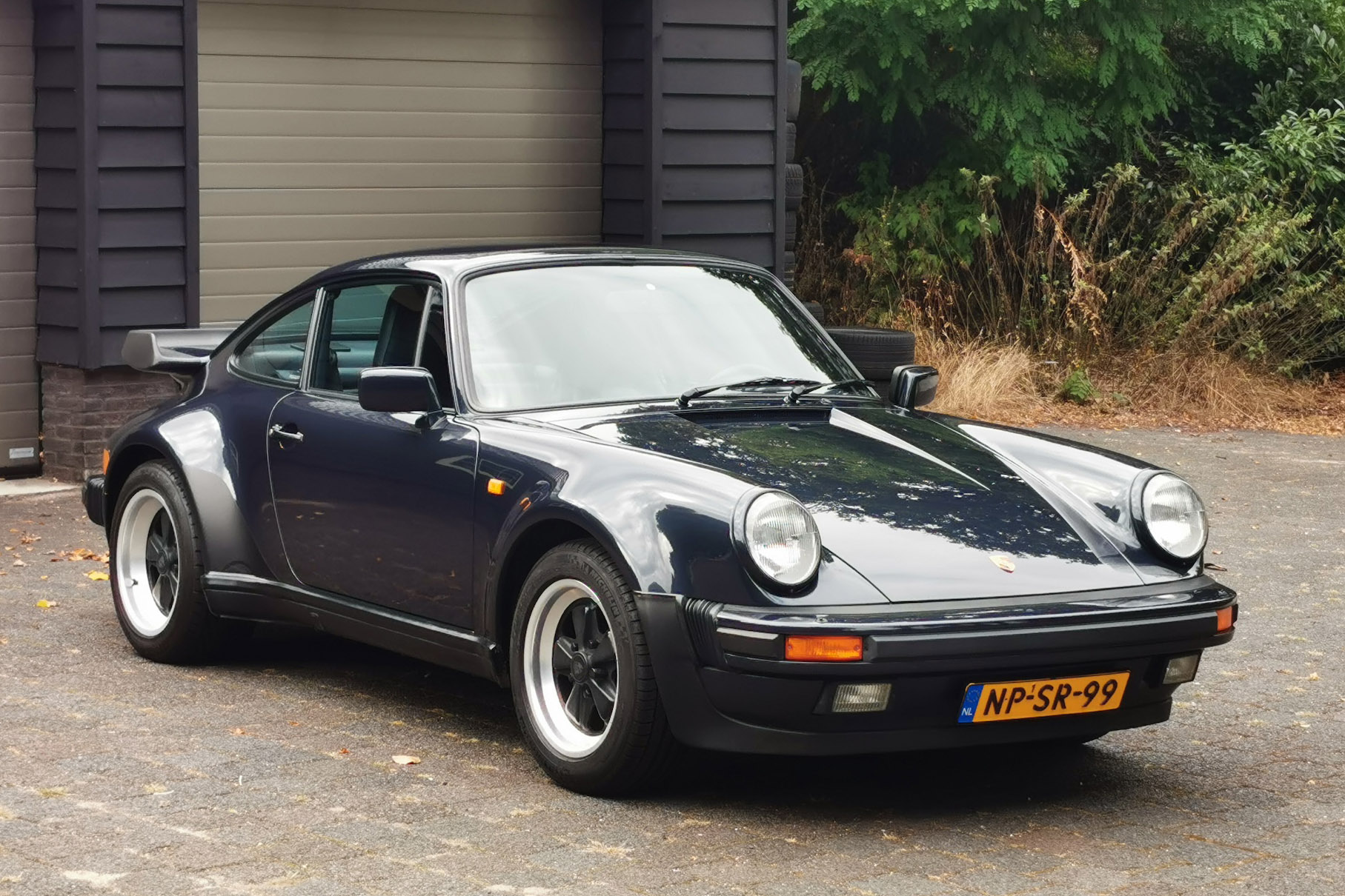 1988 PORSCHE 911 (930) TURBO