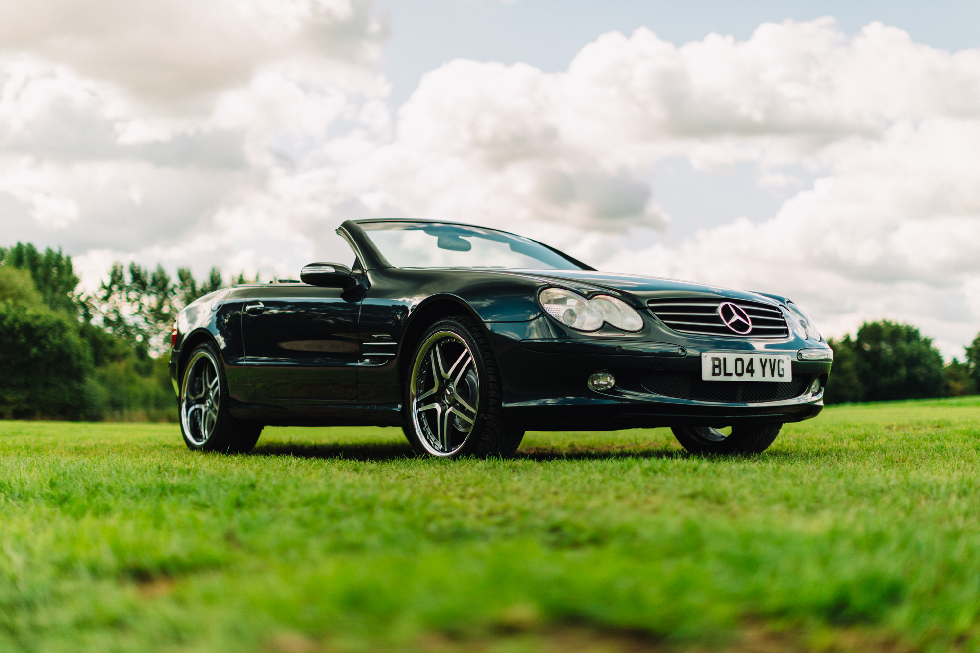 2004 MERCEDES-BENZ (R230) SL500
