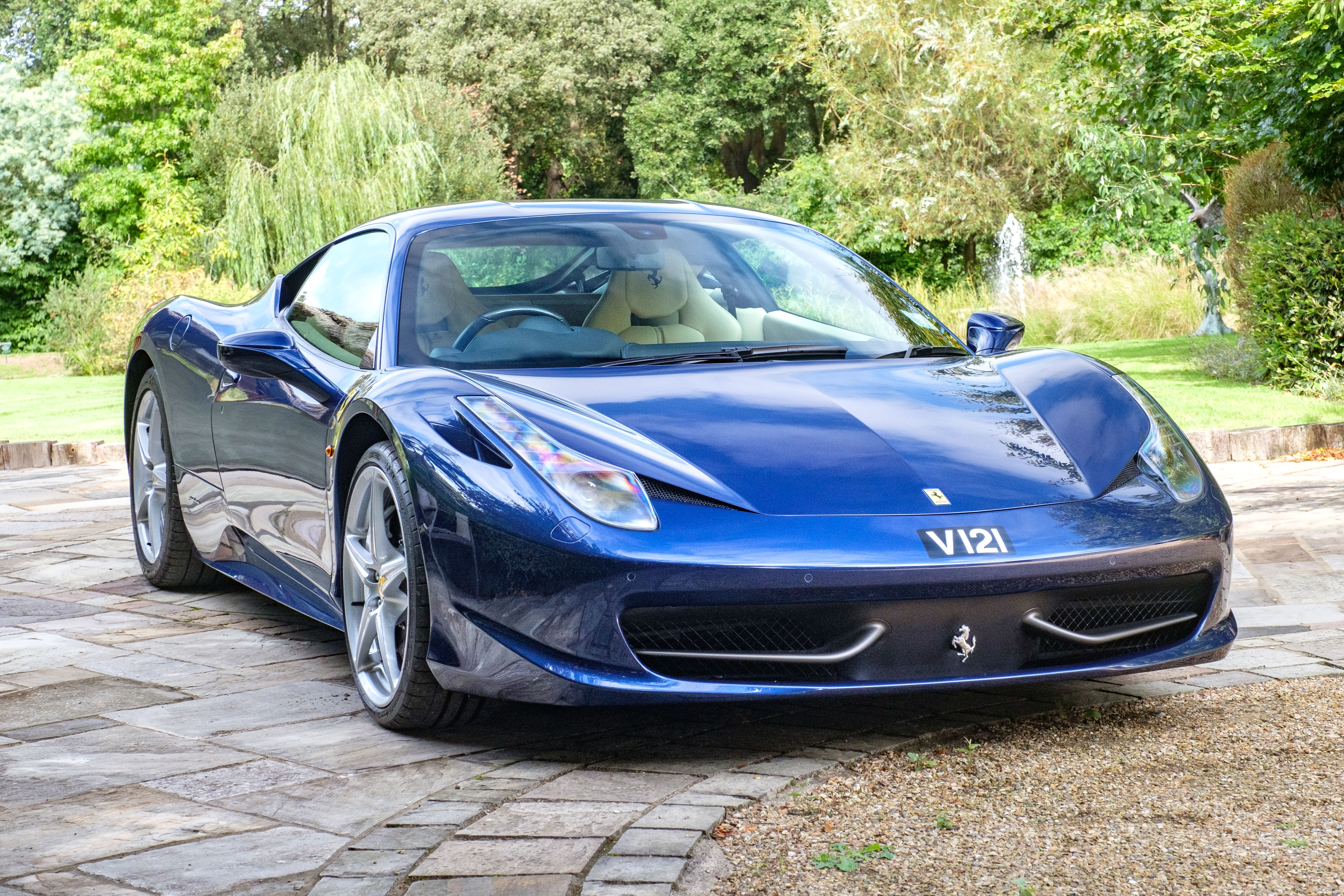 2011 FERRARI 458 ITALIA - UK REGISTERED