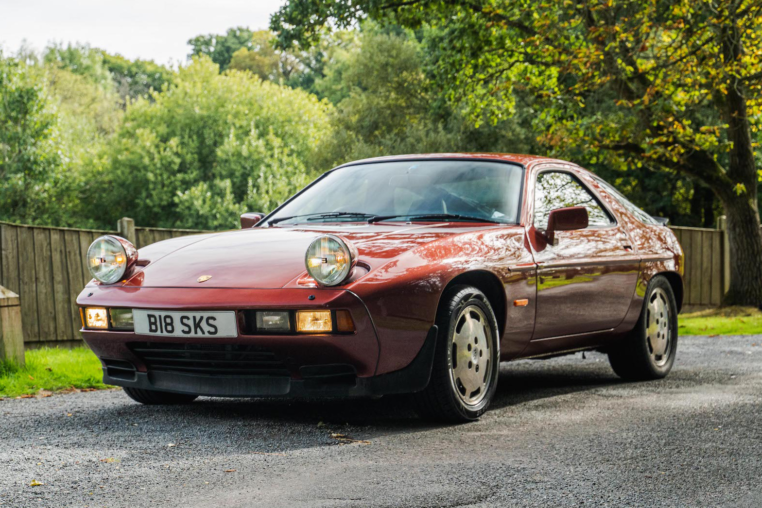 1986 PORSCHE 928 S - 29,643 MILES