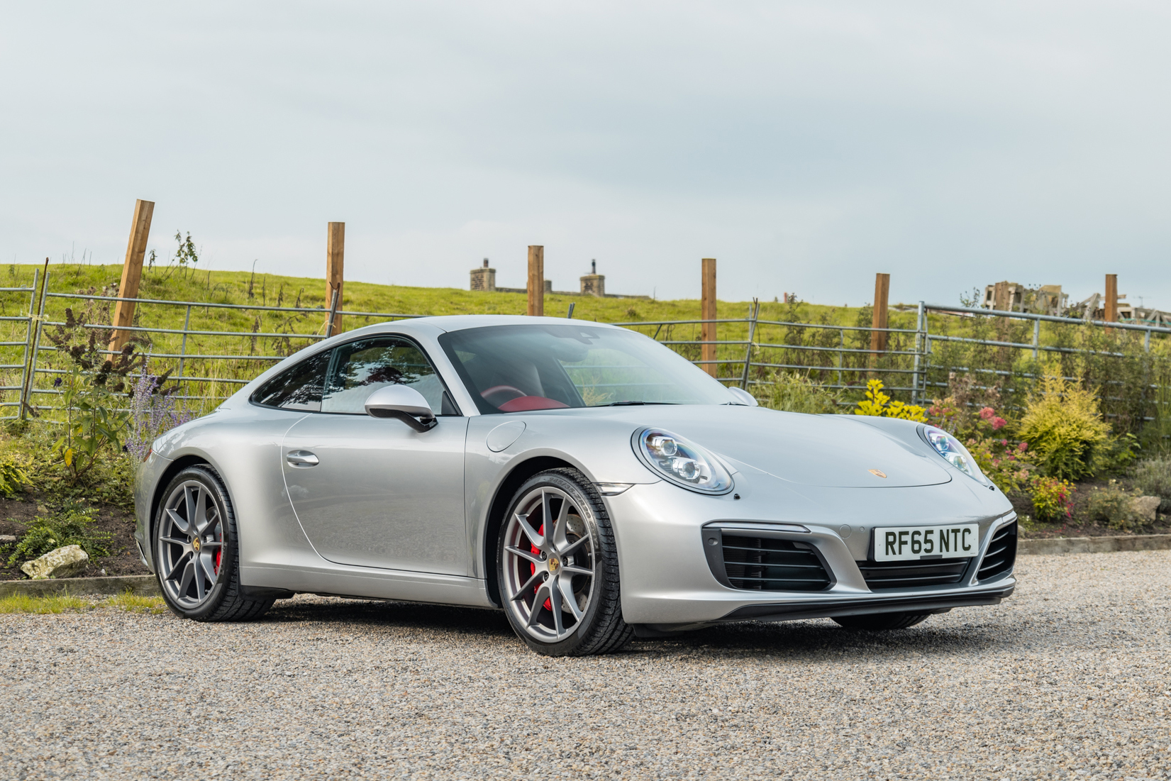 2015 PORSCHE 911 (991.2) CARRERA S - MANUAL