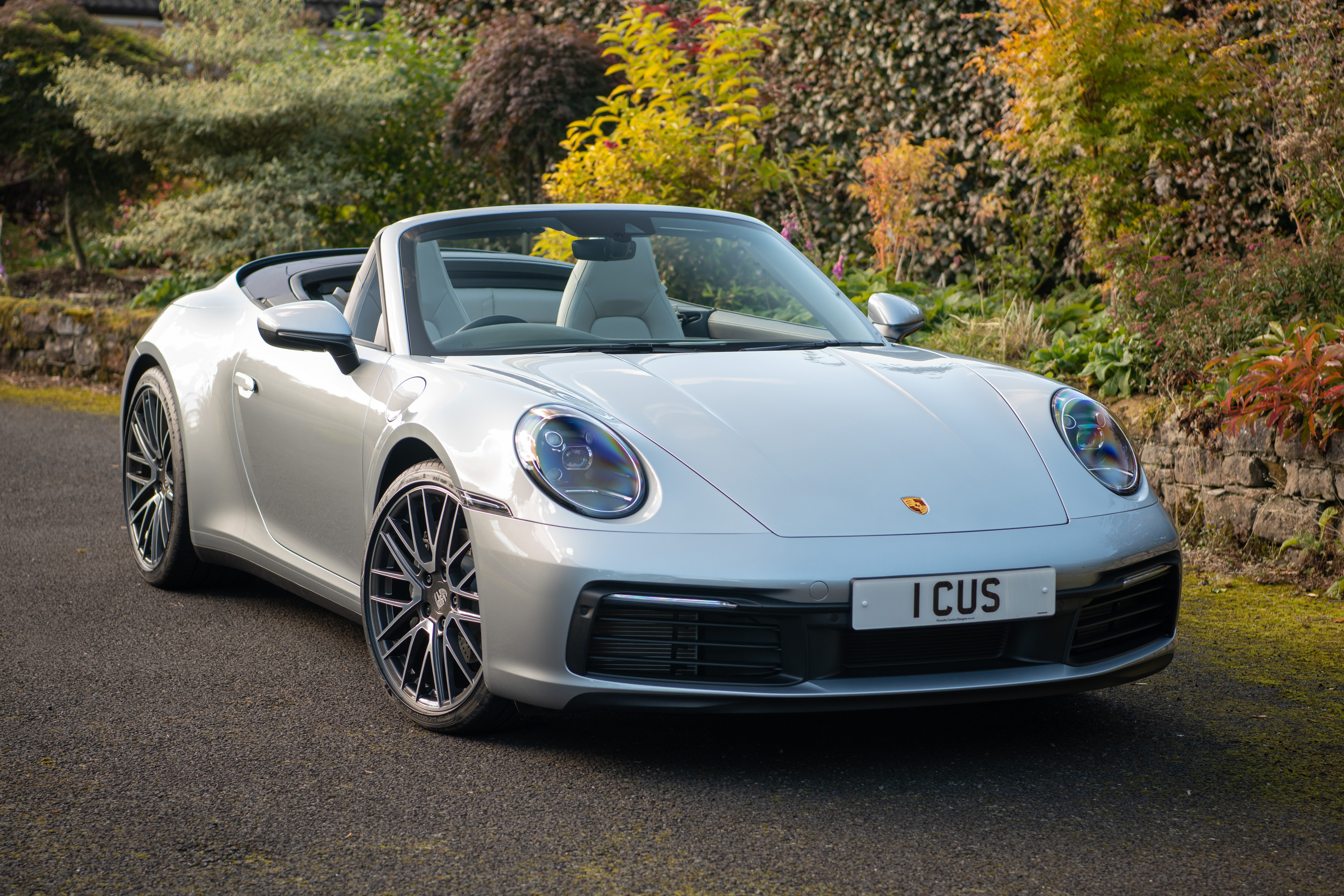 2022 PORSCHE 911 (992) CARRERA CABRIOLET - 780 MILES