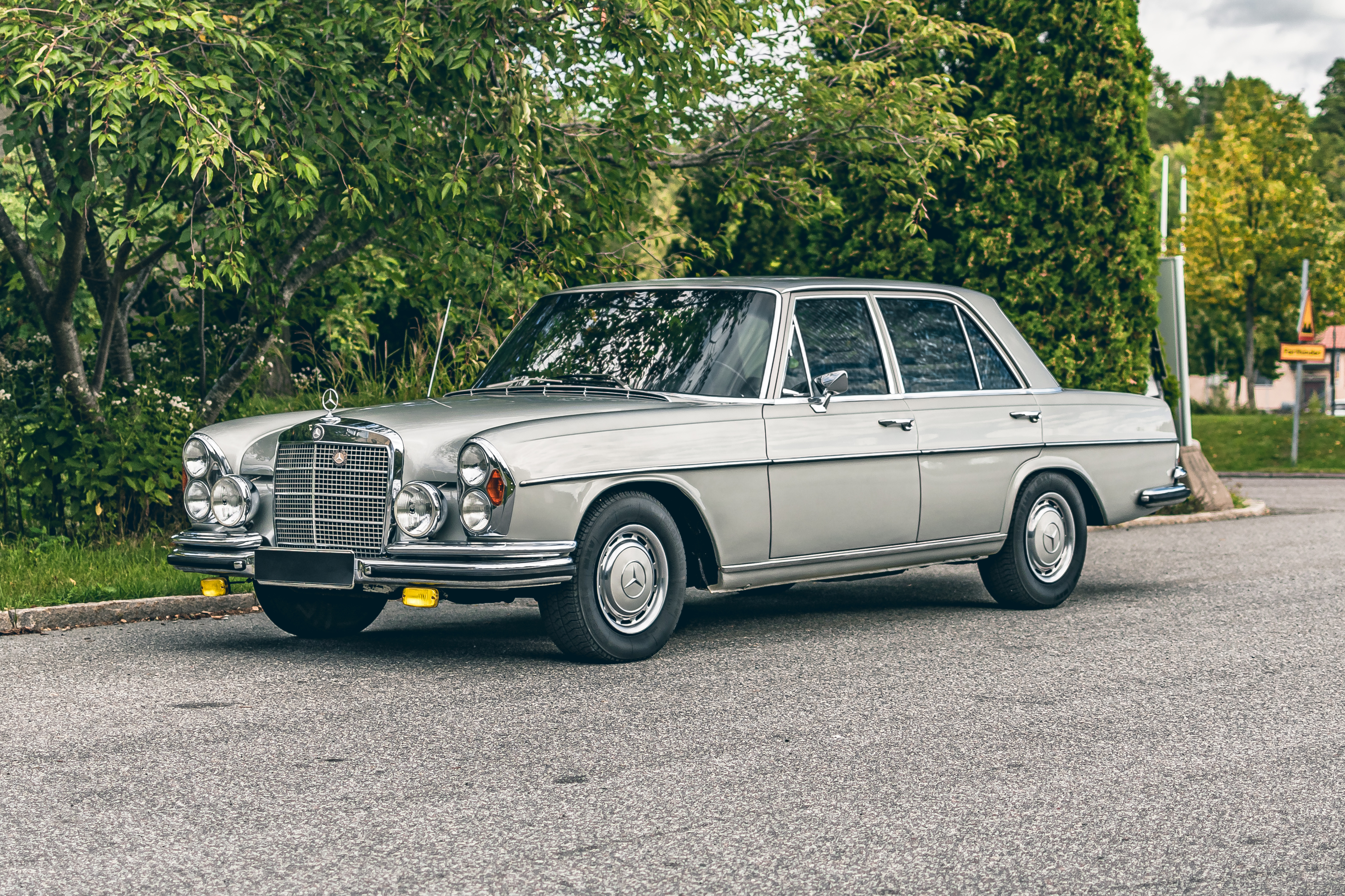 1971 MERCEDES-BENZ (W108) 280 SE 3.5 - EX RONNIE PETERSON