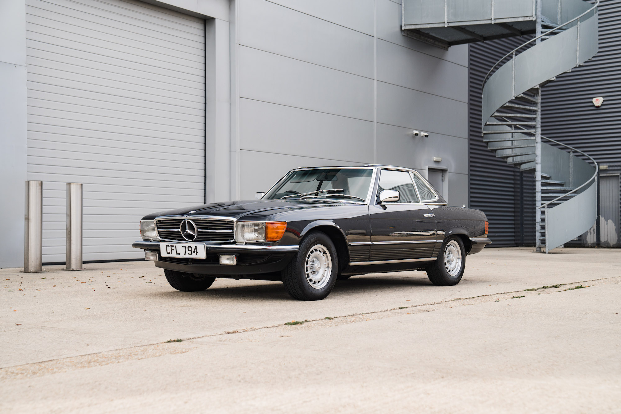 1985 MERCEDES-BENZ (R107) 380 SL