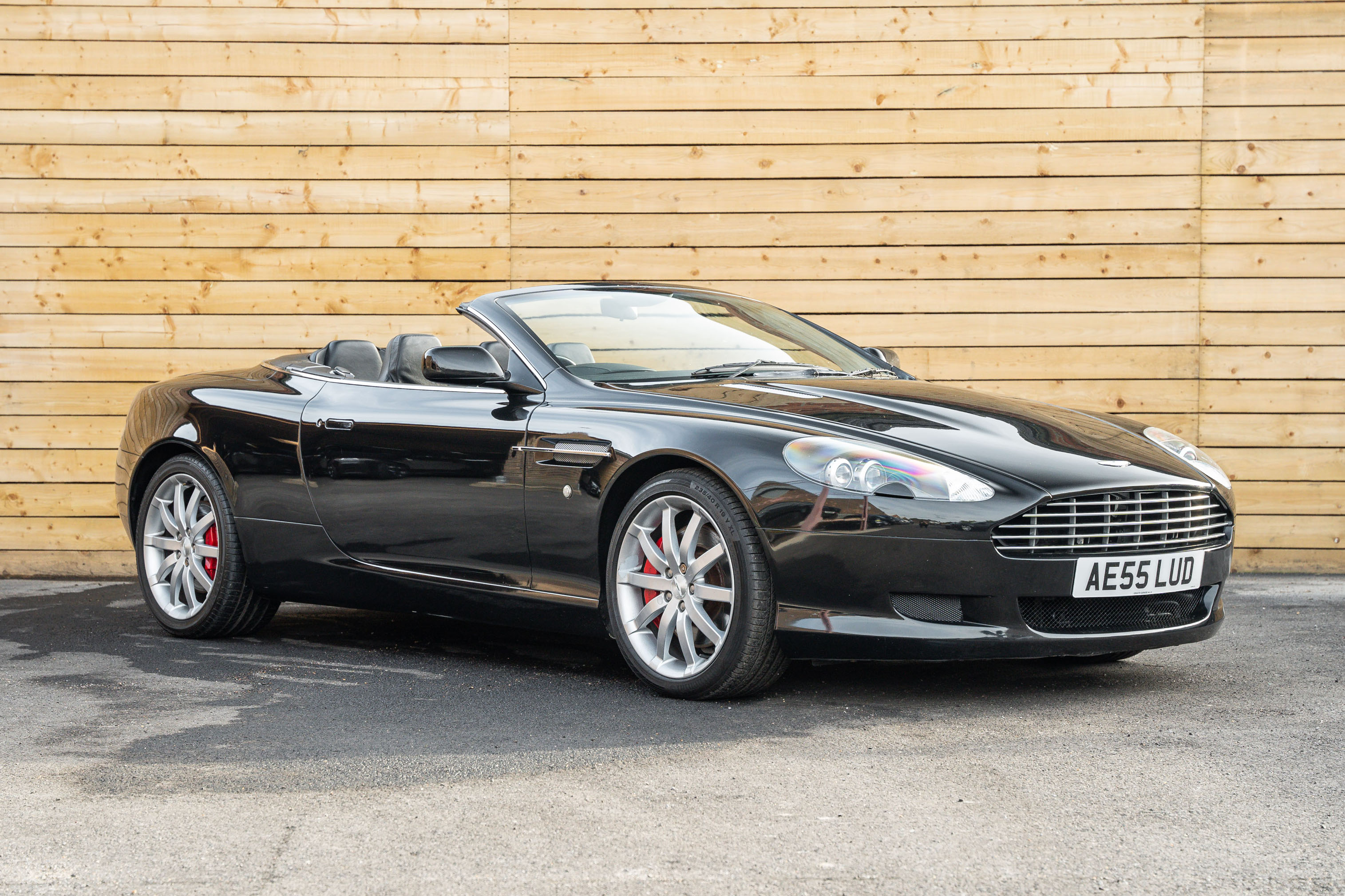 2005 ASTON MARTIN DB9 VOLANTE