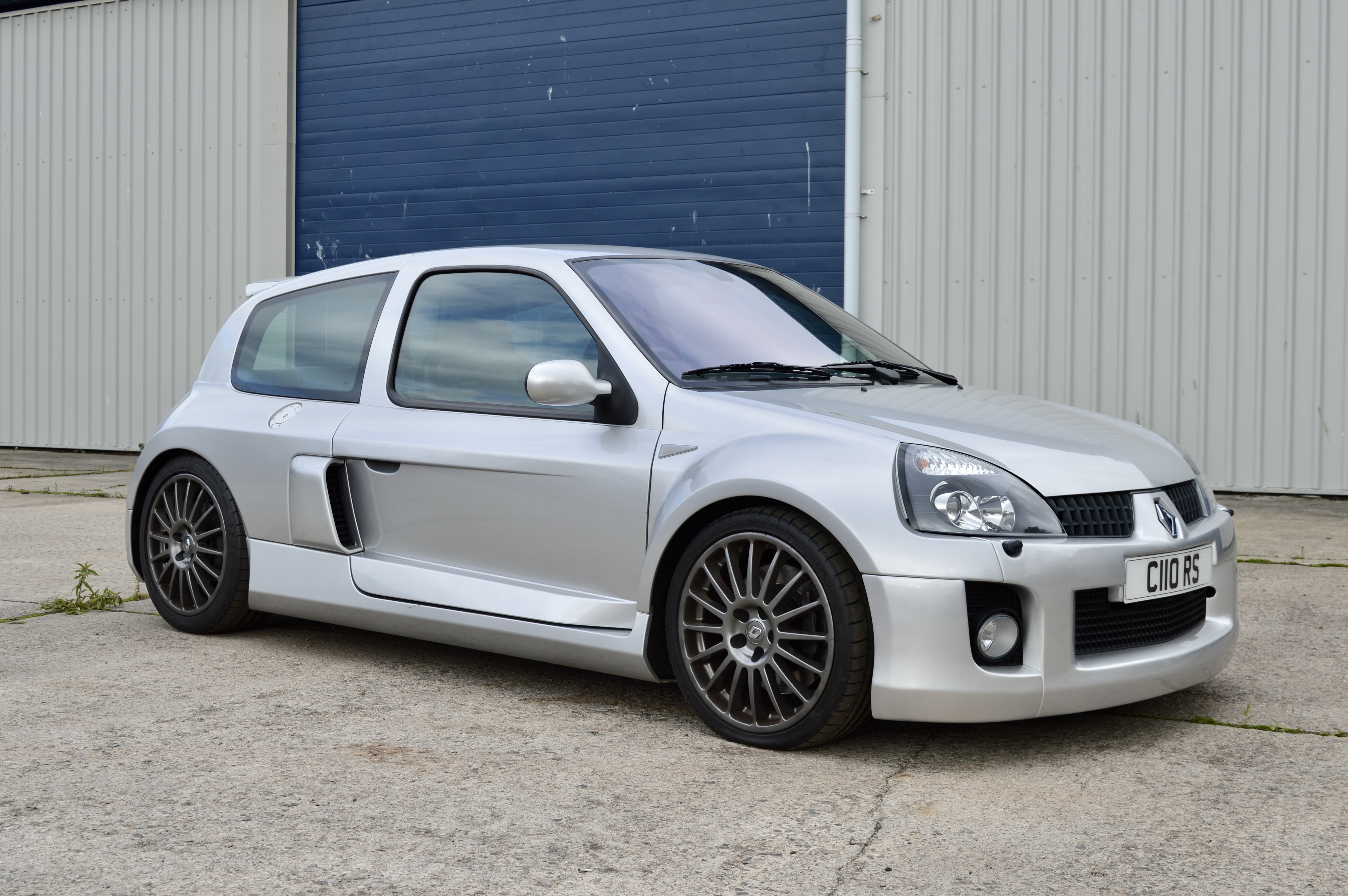 2004 RENAULT CLIO V6 255 PHASE 2