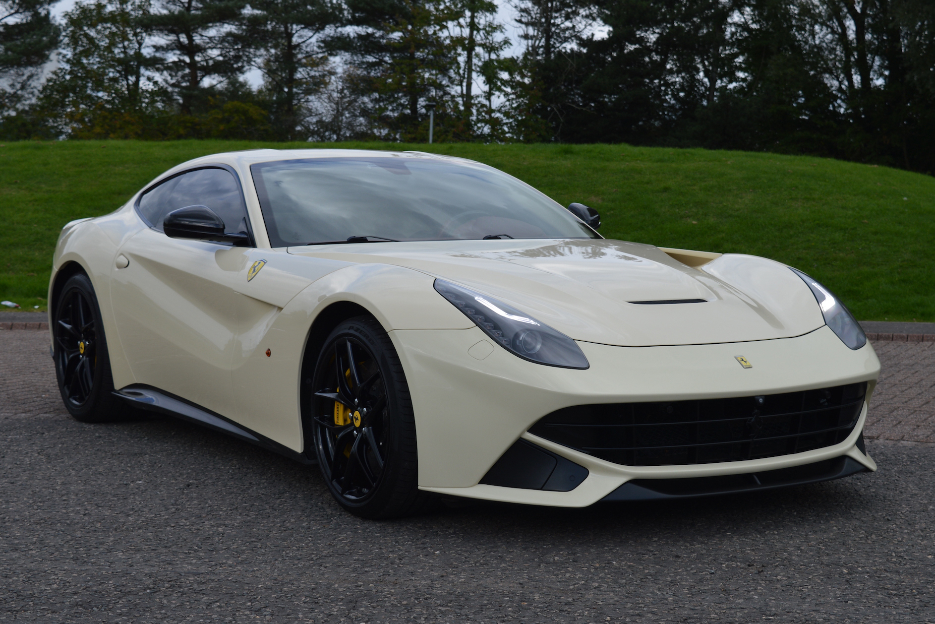 2014 FERRARI F12 BERLINETTA