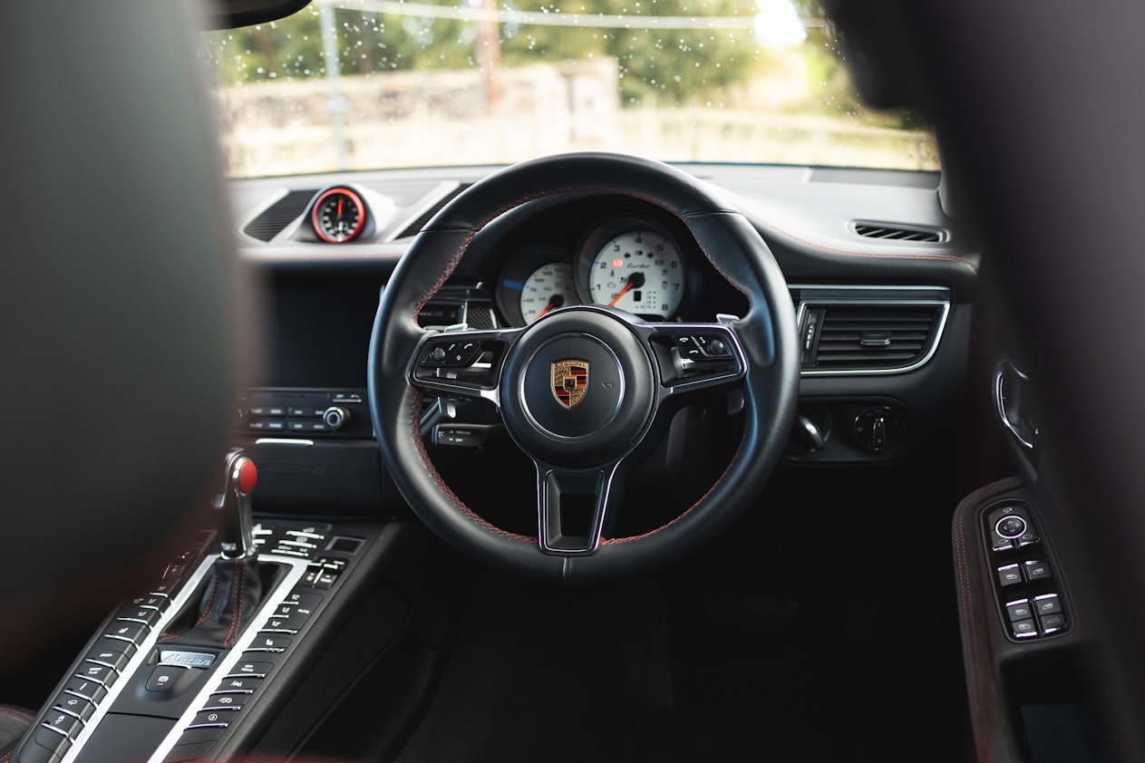 Porsche Macan Turbo mit Perfomance Paket im Test