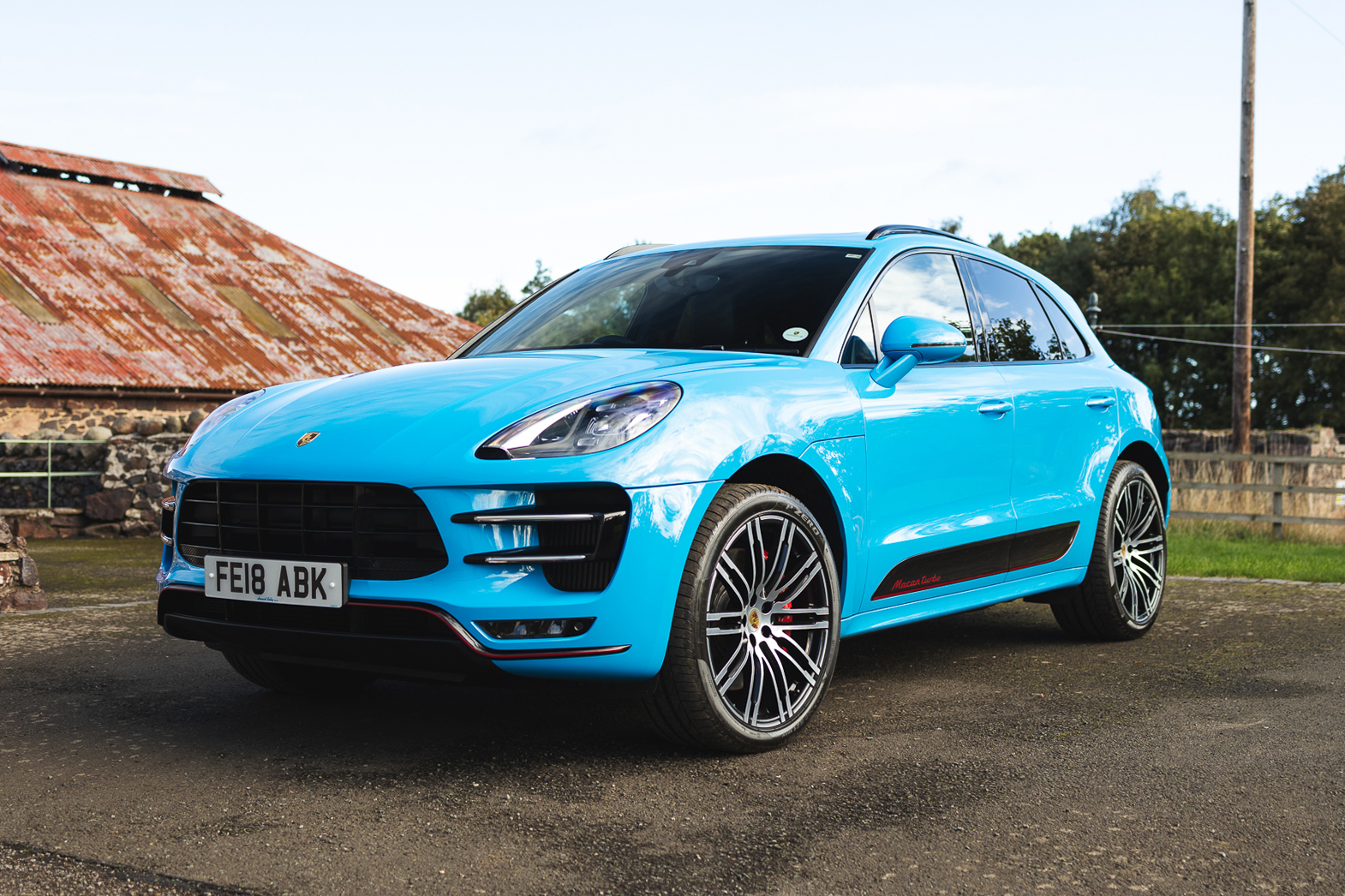 2018 PORSCHE MACAN TURBO EXCLUSIVE PERFORMANCE EDITION