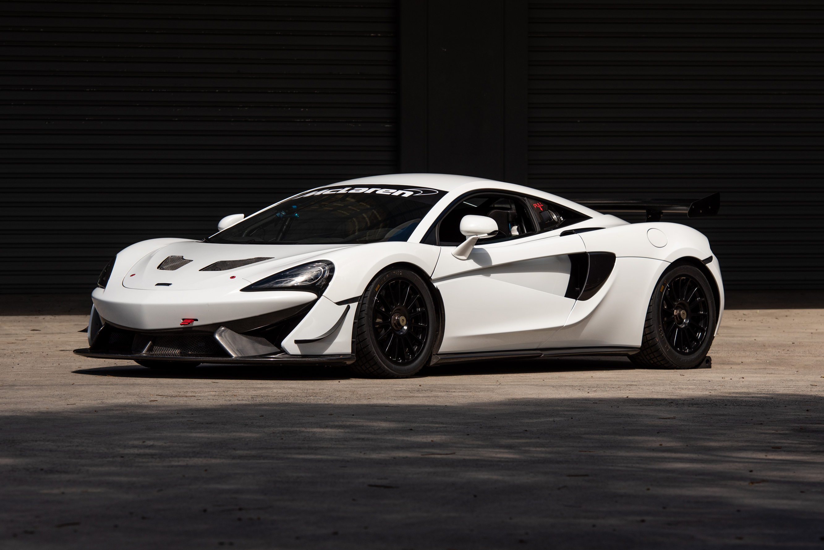 2019 MCLAREN 570S GT4