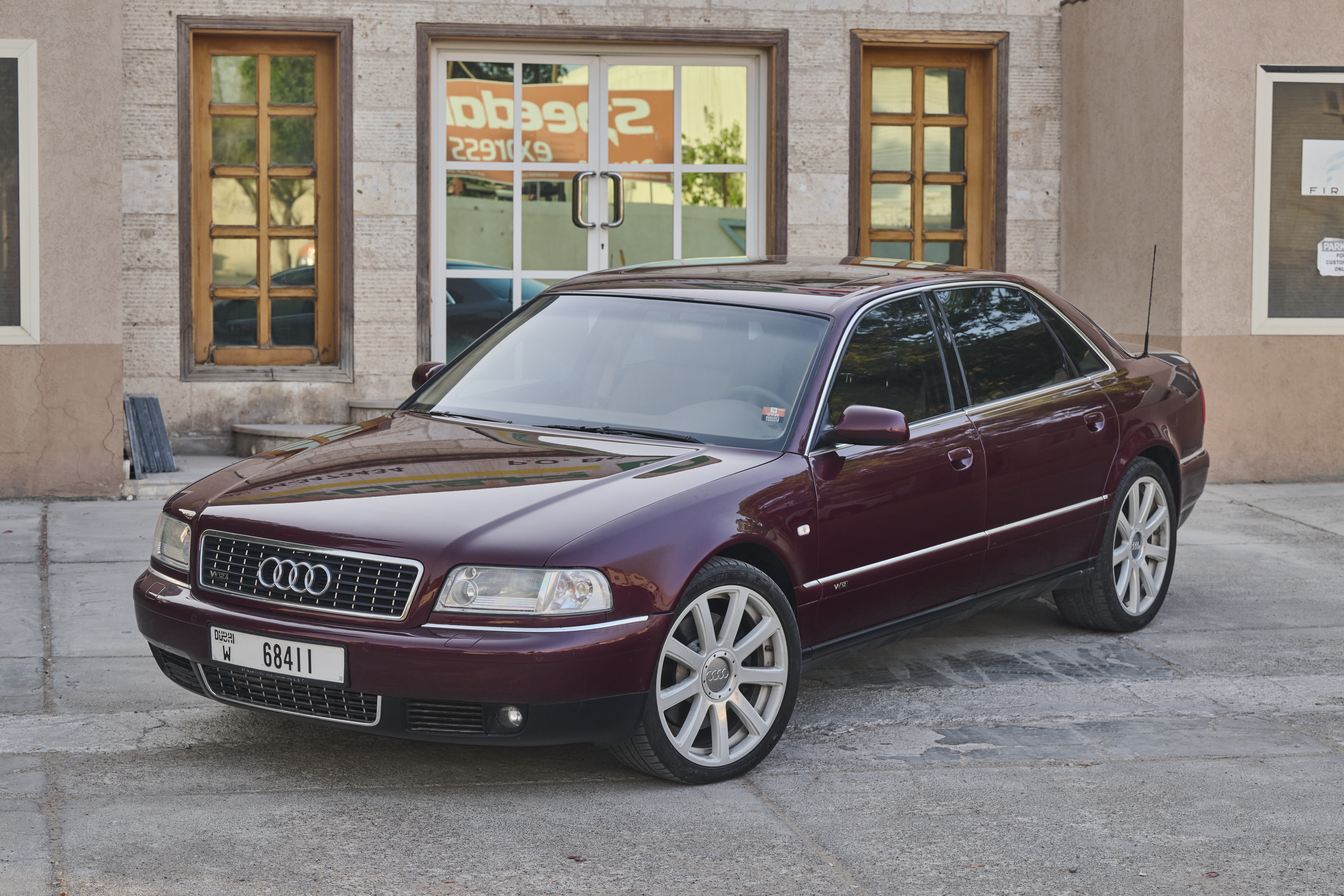 Audi a8l w12 d2