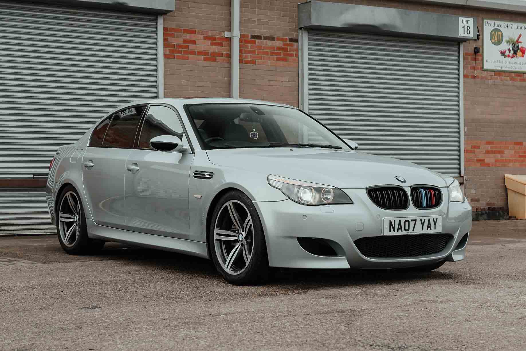 2007 BMW (E60) M5