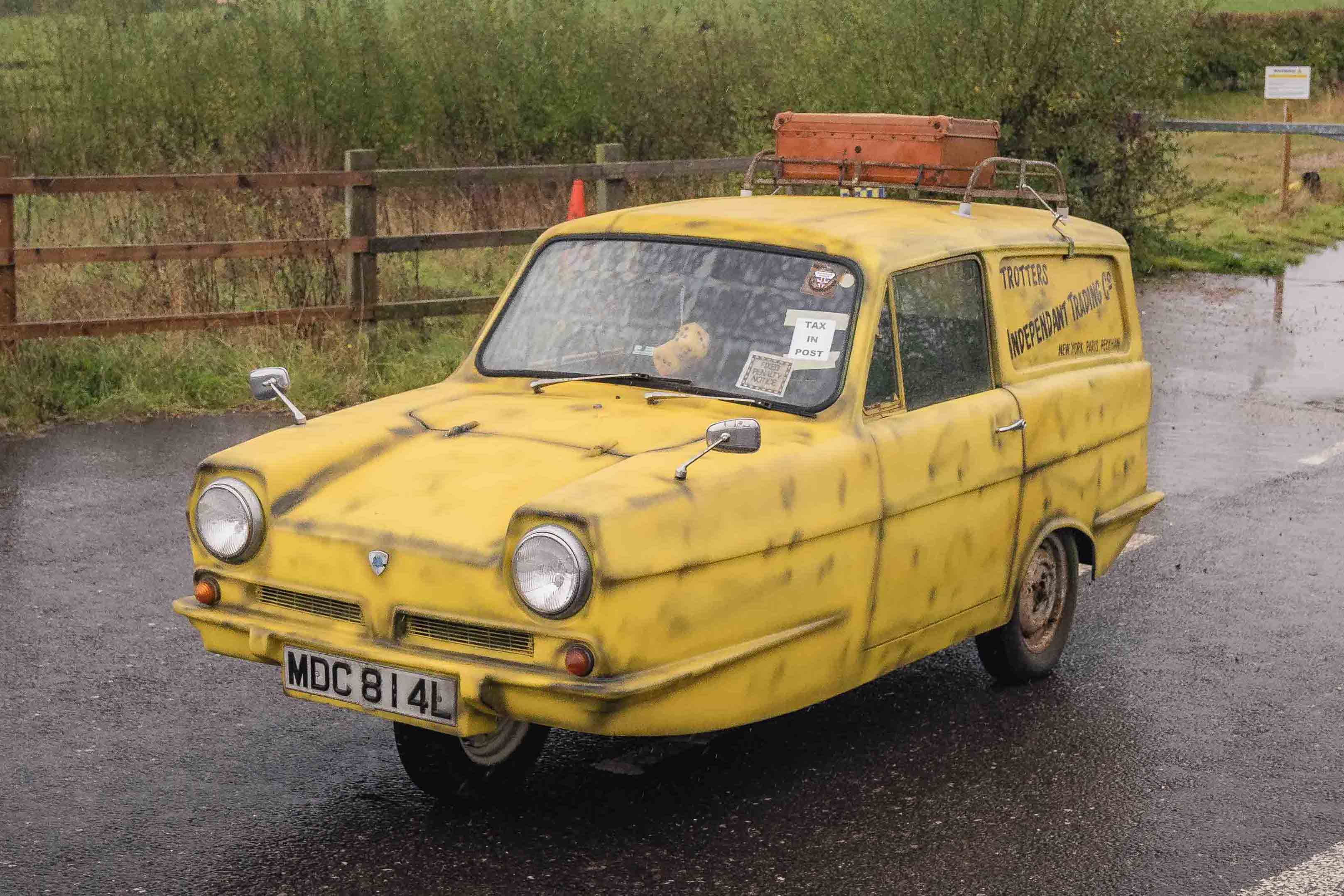 1972 RELIANT REGAL SUPERVAN III