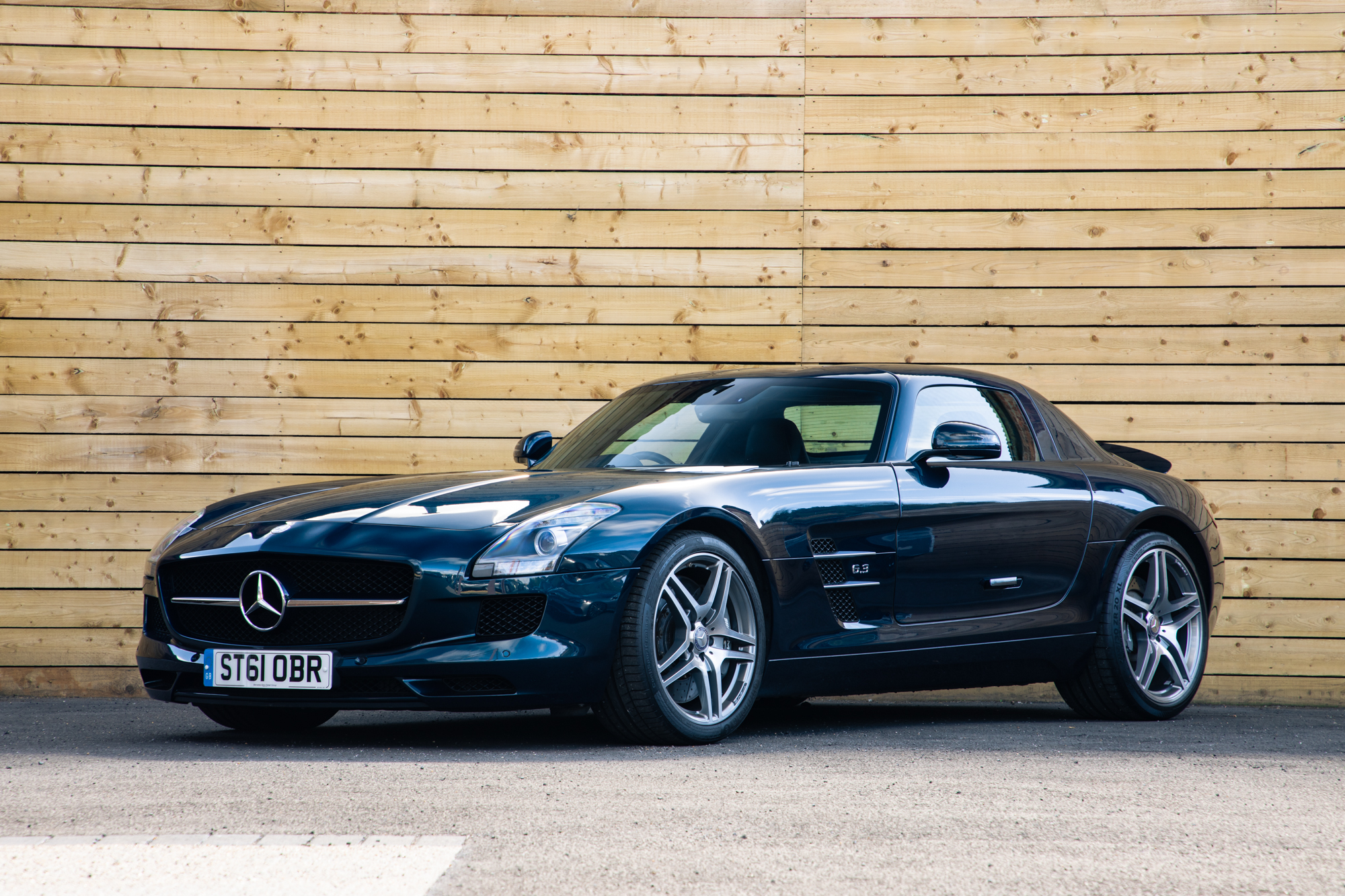 2012 MERCEDES-BENZ SLS AMG