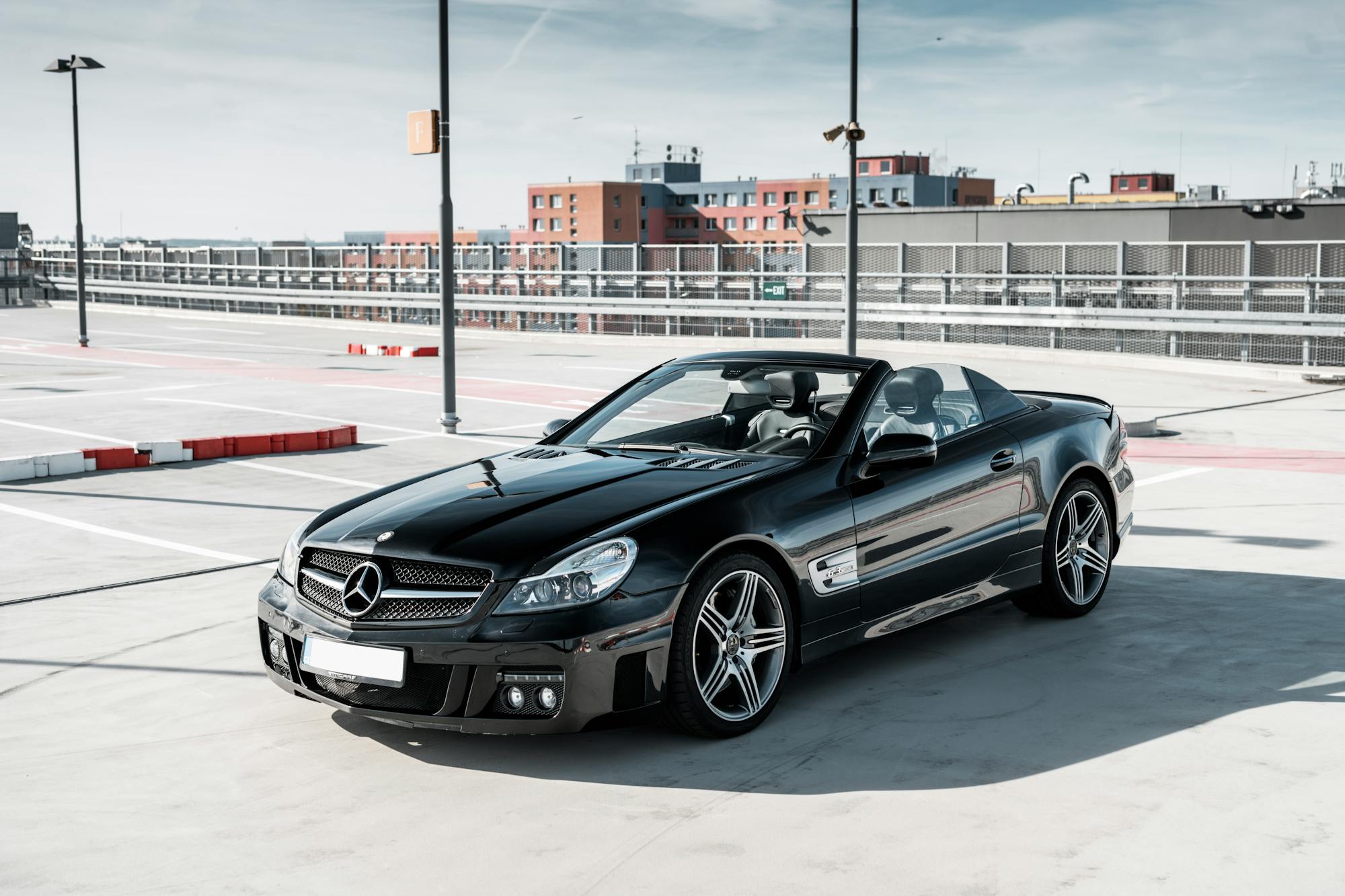 2011 MERCEDES-BENZ (R230) SL63 AMG - 58,994 KM