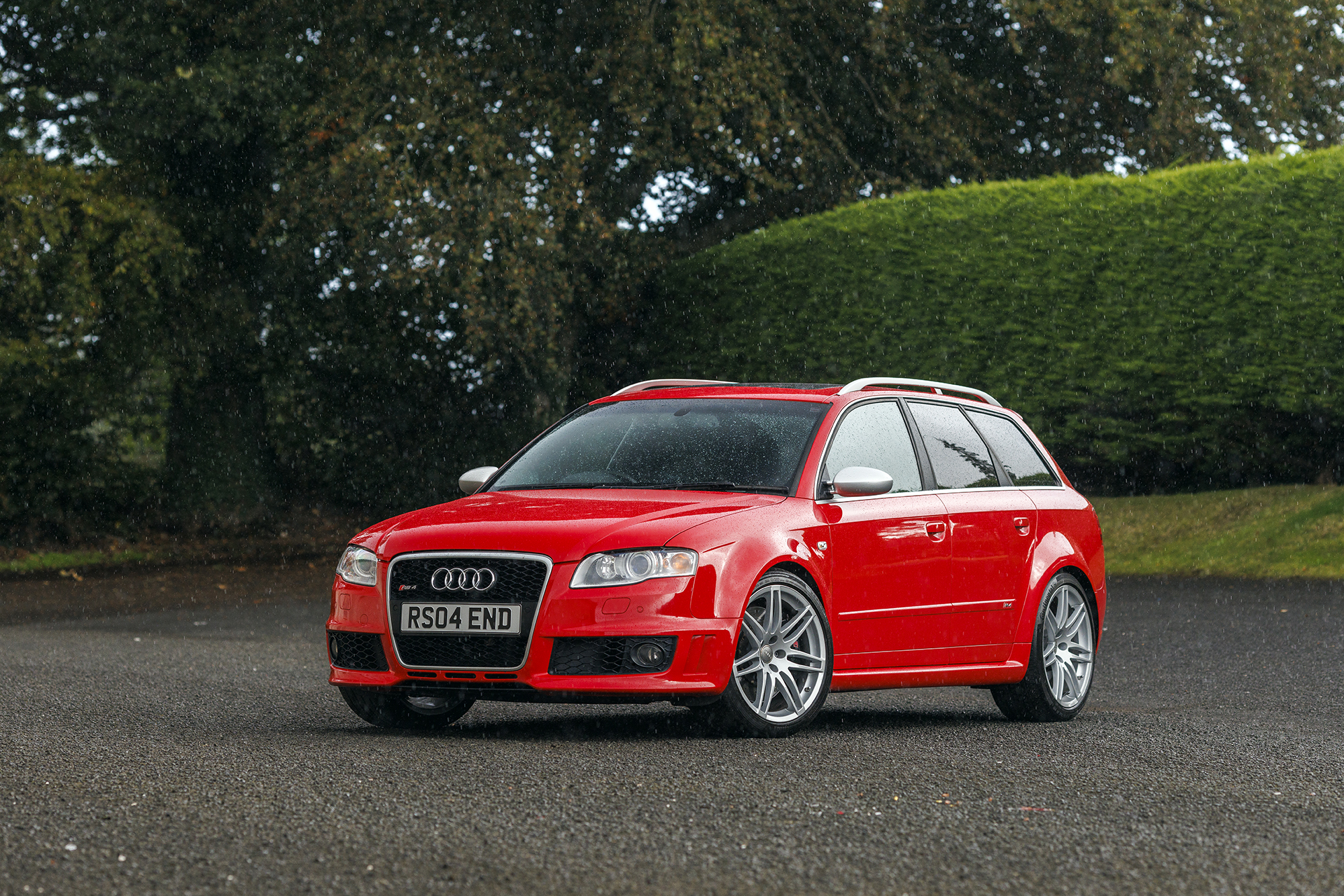 2006-audi-b7-rs4-avant