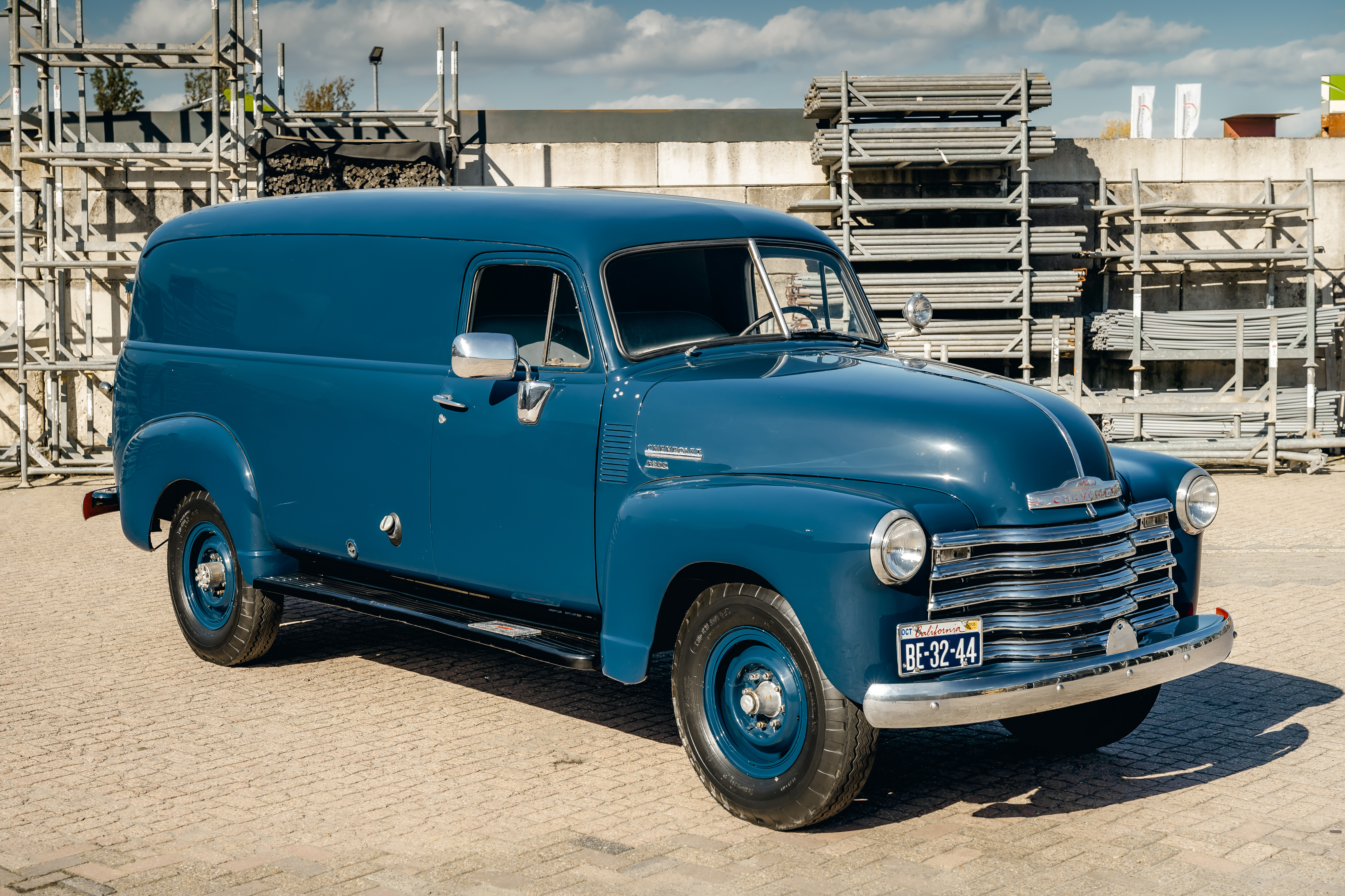 1951 CHEVROLET 3800