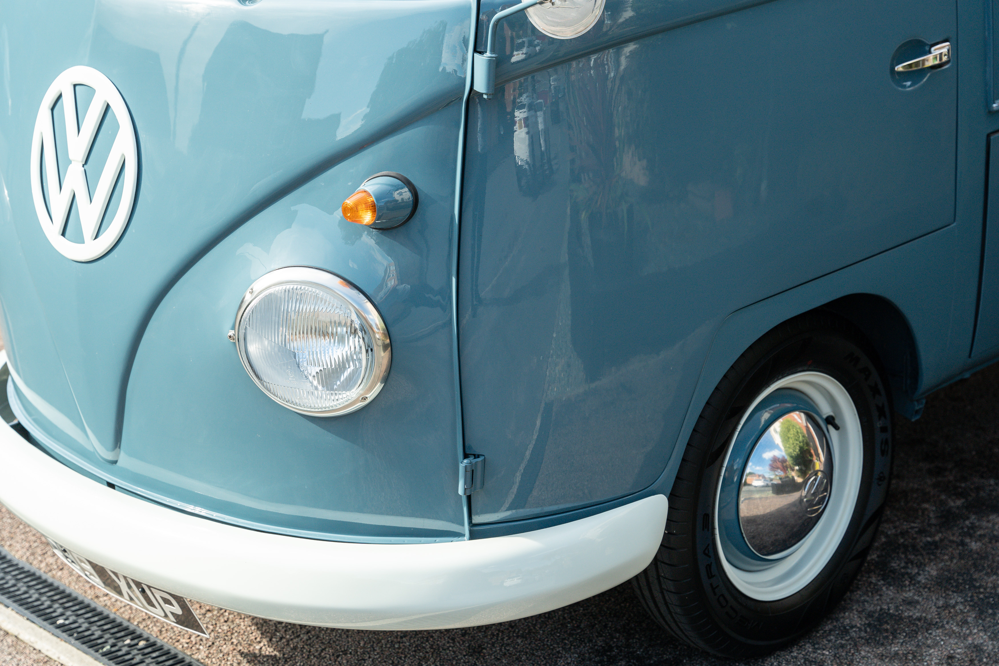 1961 VOLKSWAGEN T1 SPLITSCREEN - SINGLE CAB