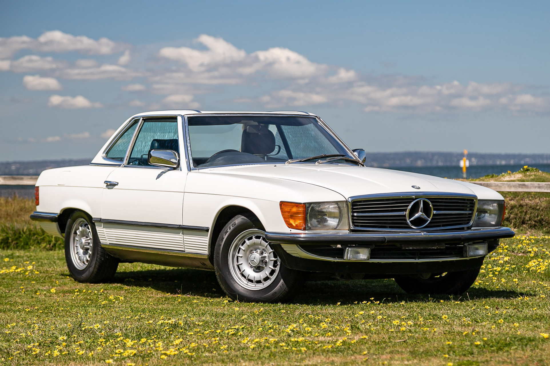 1985 MERCEDES-BENZ (R107) 380 SL