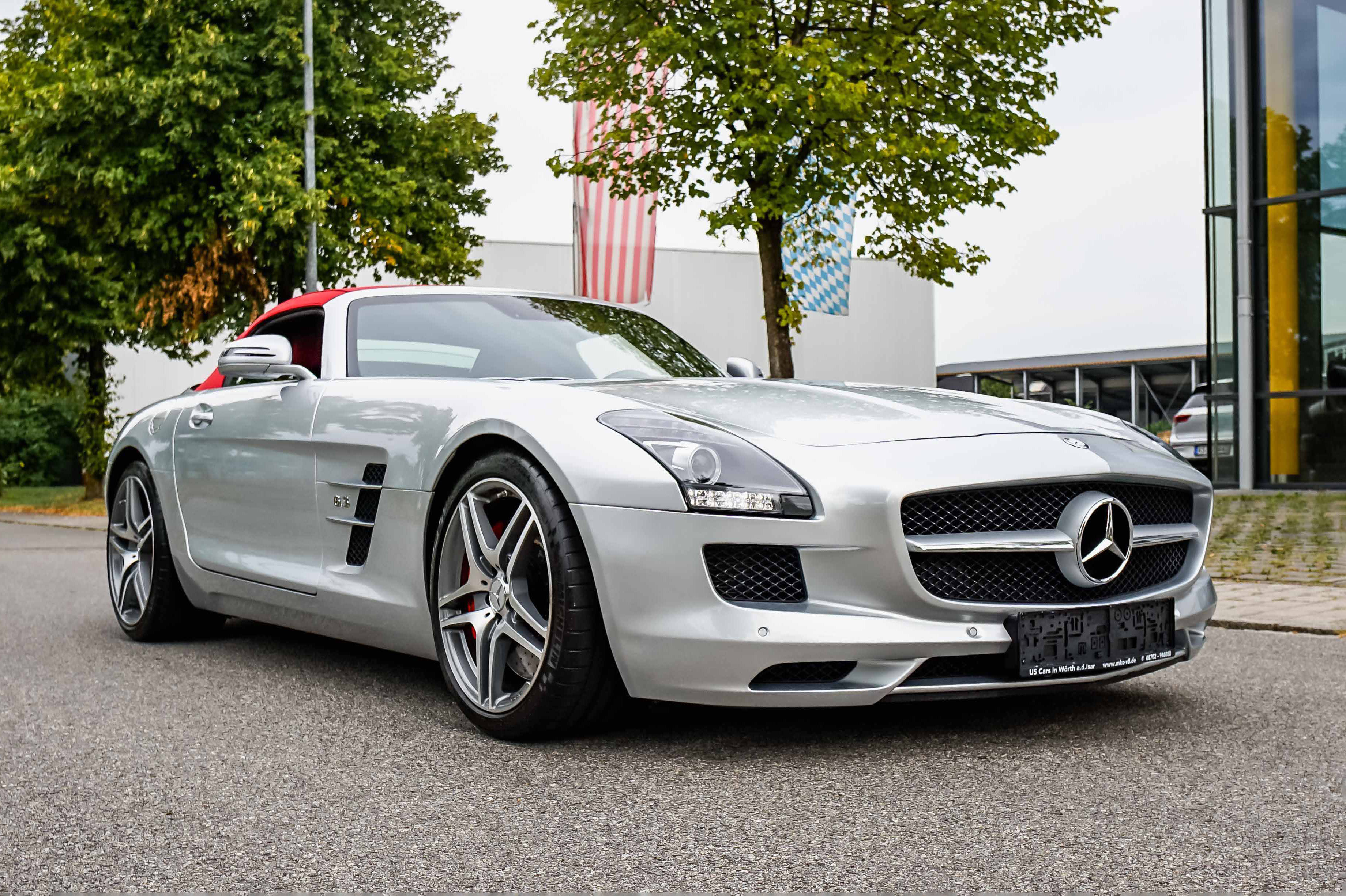 2012 MERCEDES-BENZ SLS AMG ROADSTER