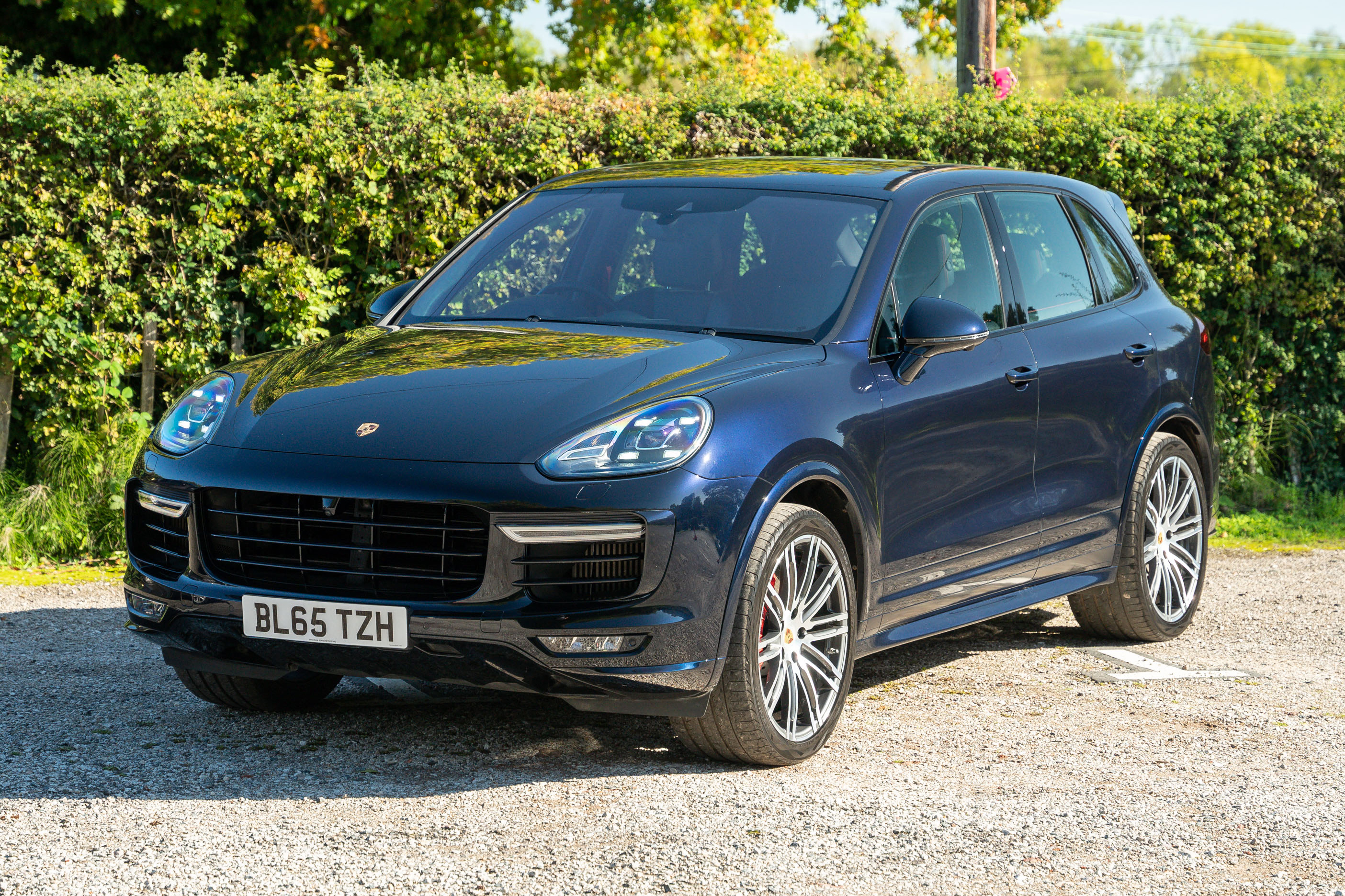 2016 PORSCHE CAYENNE GTS