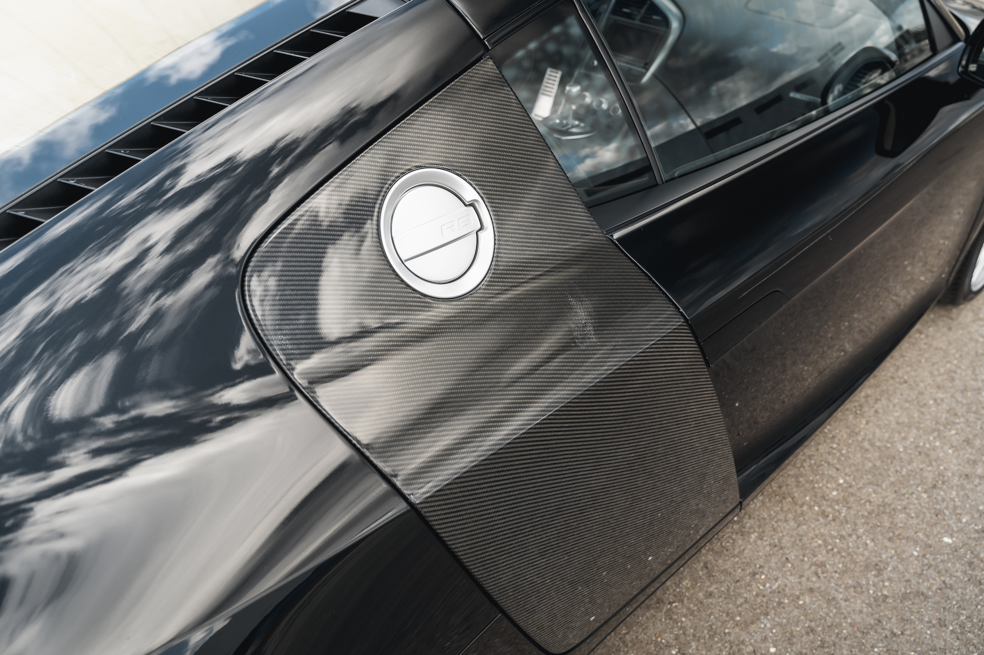 2007 AUDI R8 V8 MANUAL